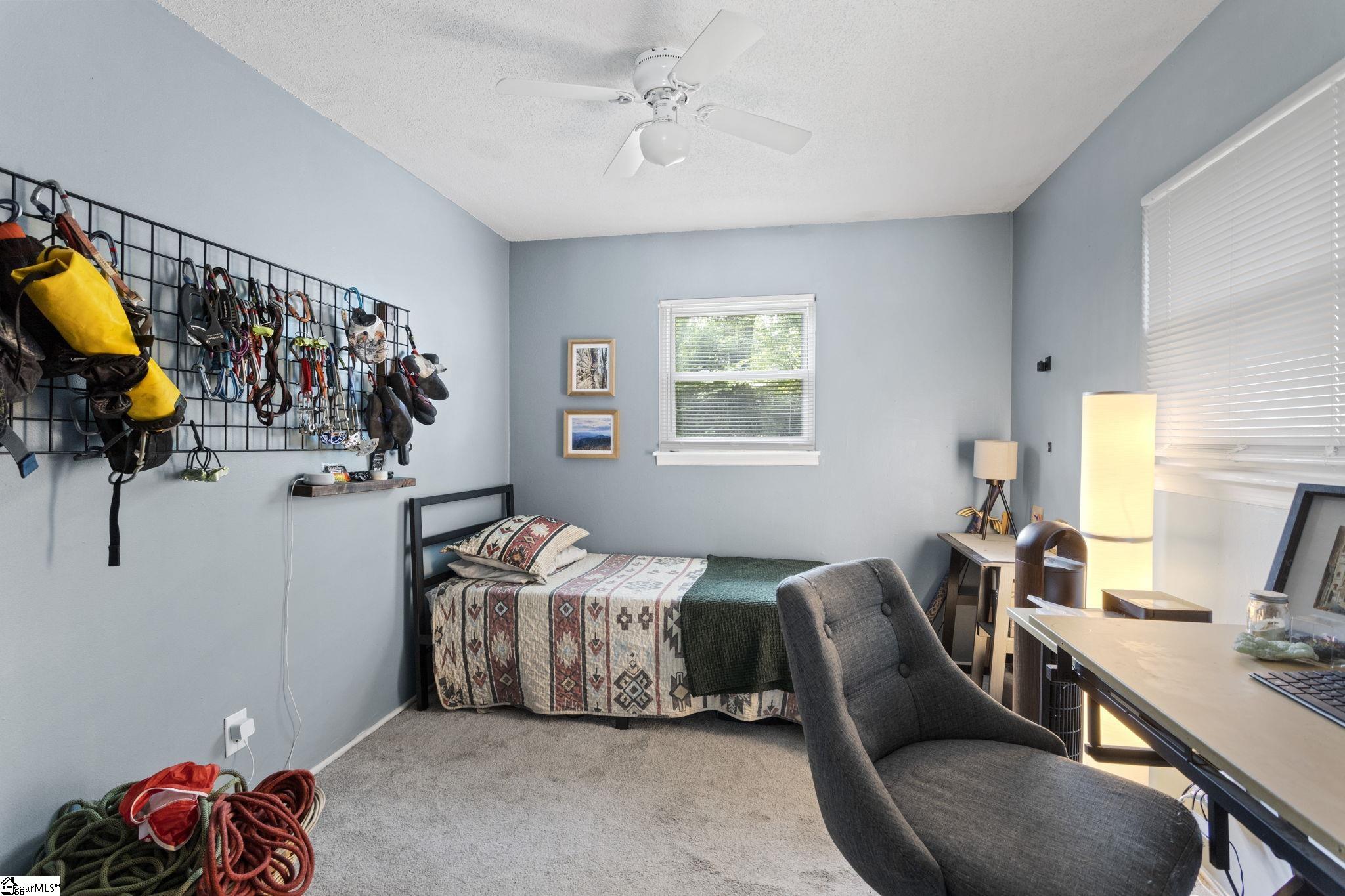 6 Kimbell Court Greenville, SC 29617