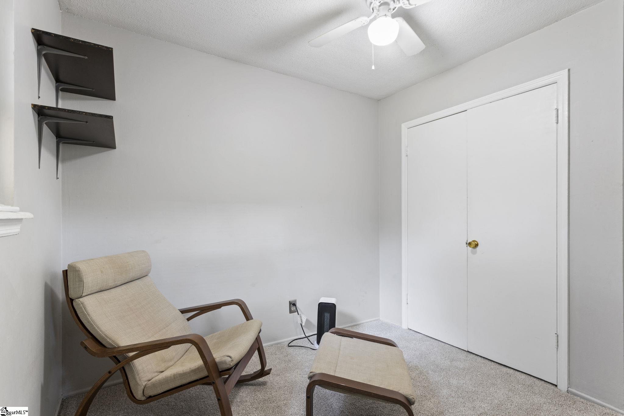 6 Kimbell Court Greenville, SC 29617