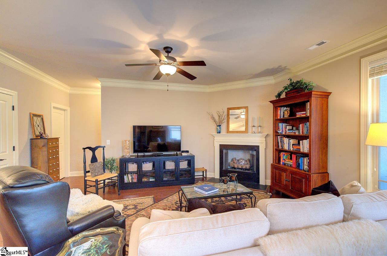 9 Bromwell Way Easley, SC 29642