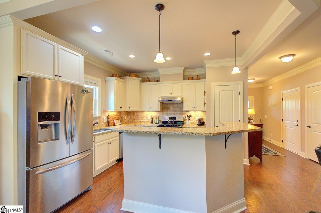 9 Bromwell Way Easley, SC 29642