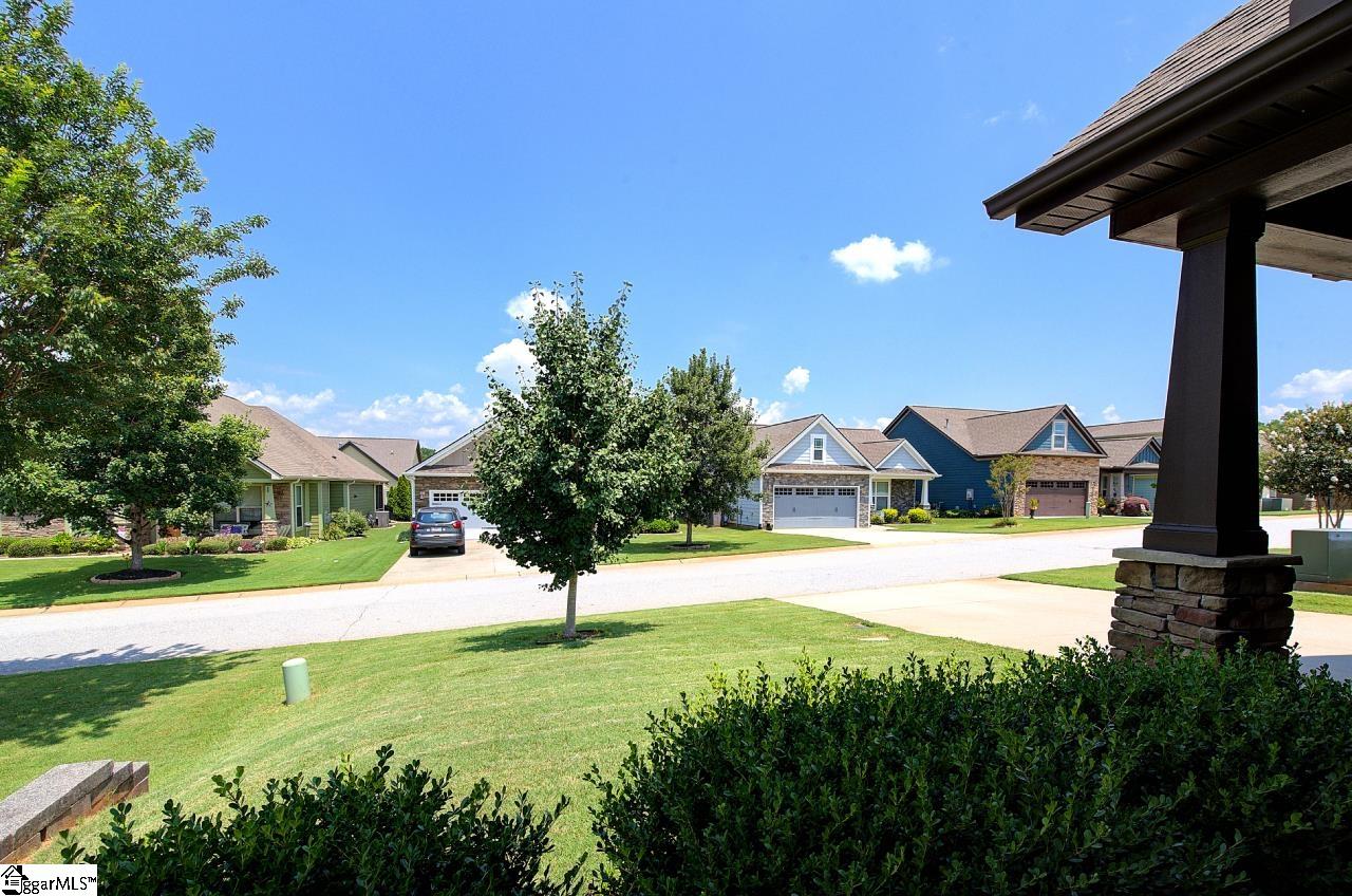 9 Bromwell Way Easley, SC 29642