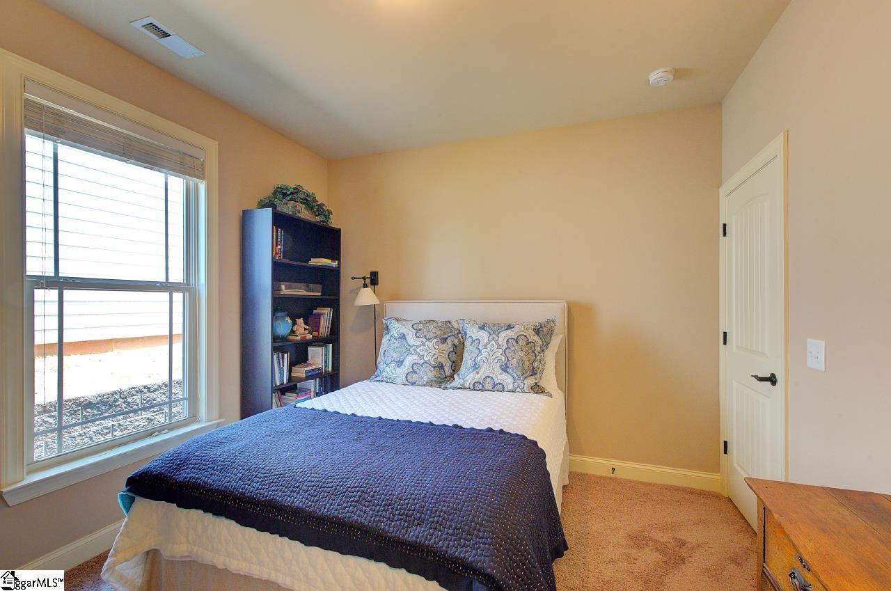 9 Bromwell Way Easley, SC 29642