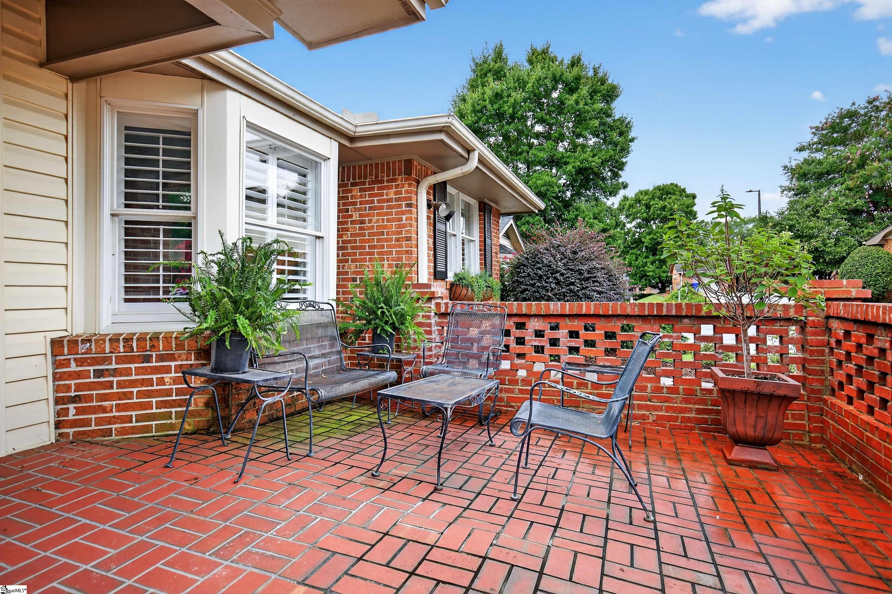 723 Quail Run Greenville, SC 29605