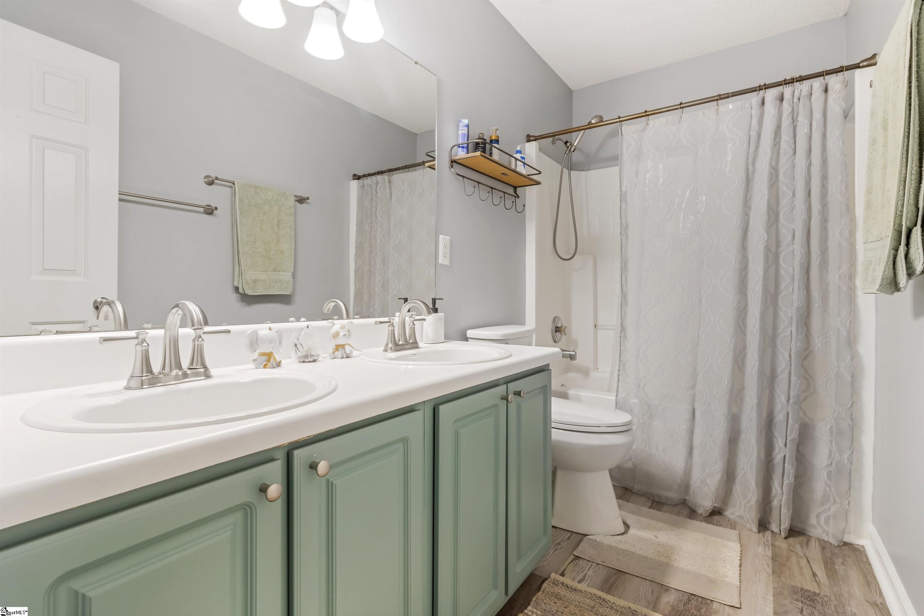 5 Grayhawk Way Simpsonville, SC 29681