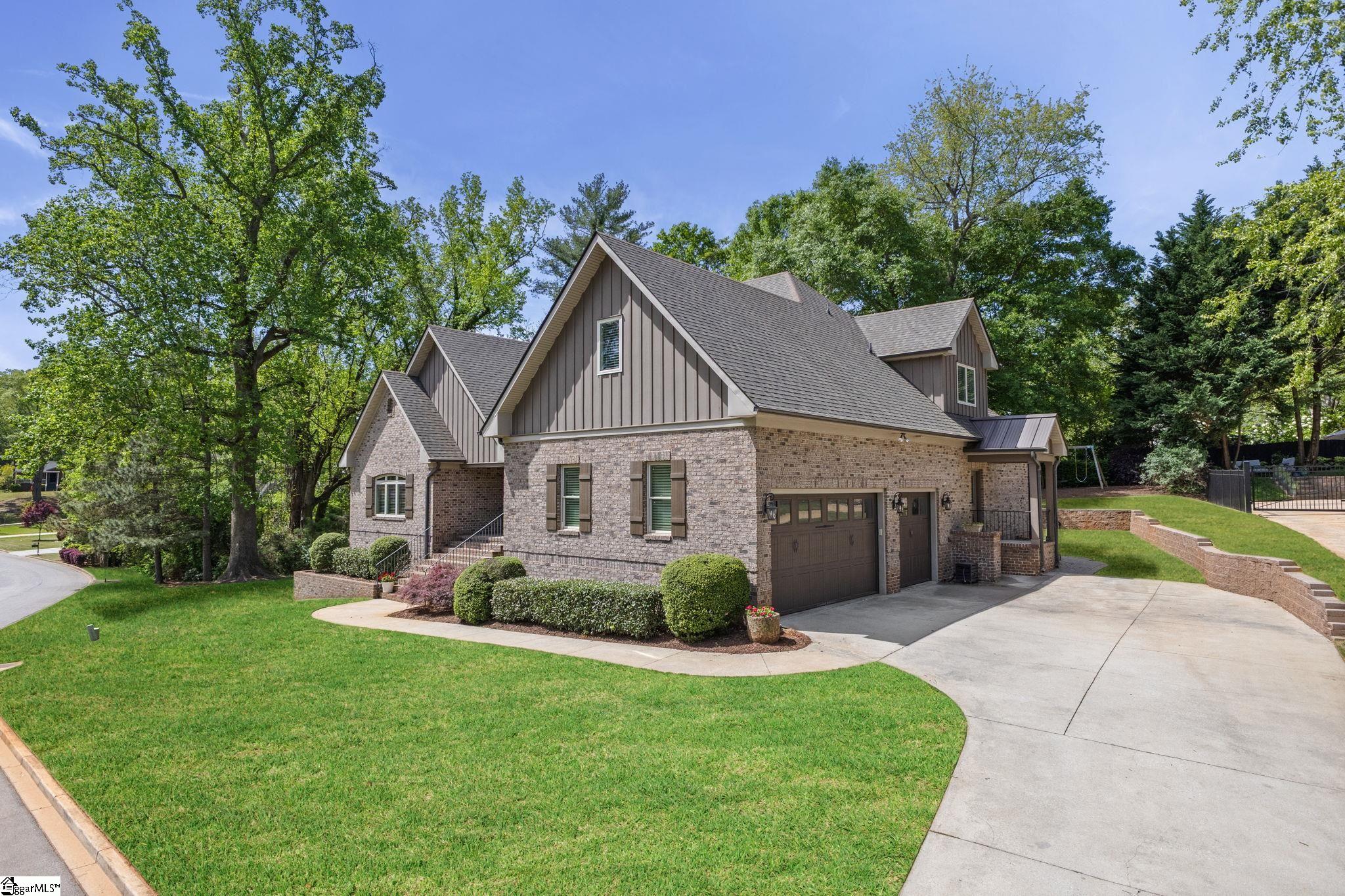15 Paddington Avenue Greenville, SC 29609