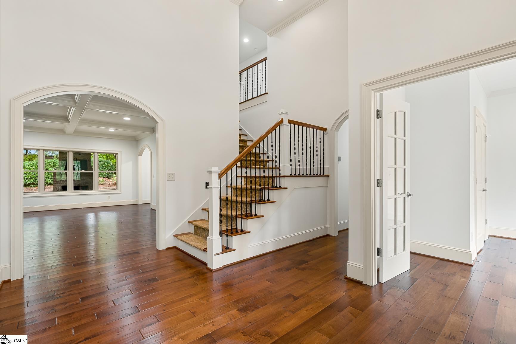 15 Paddington Avenue Greenville, SC 29609