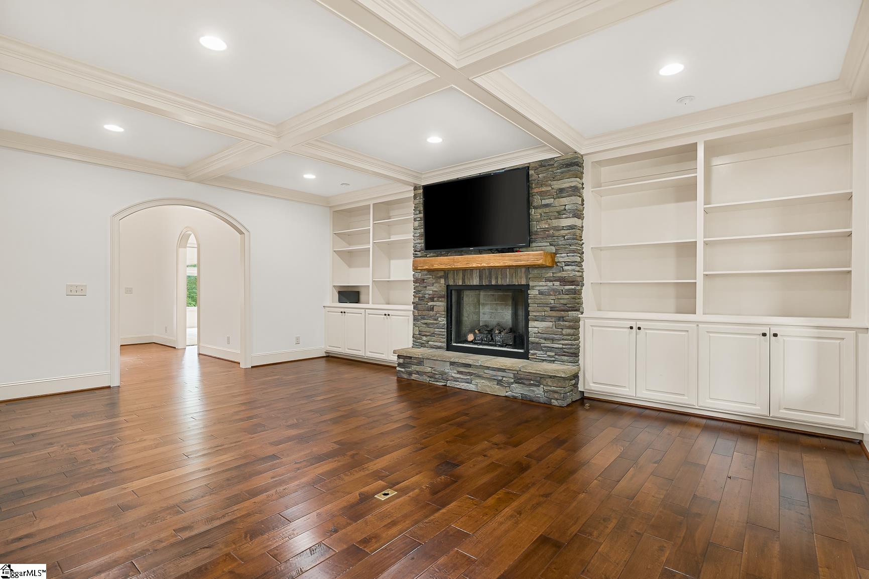 15 Paddington Avenue Greenville, SC 29609