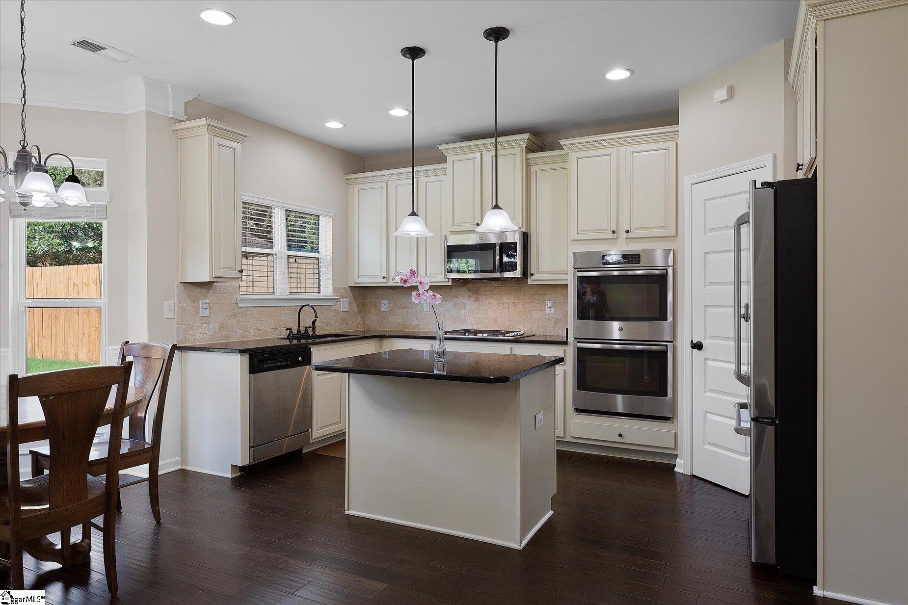 217 Lovelace Court Simpsonville, SC 29681
