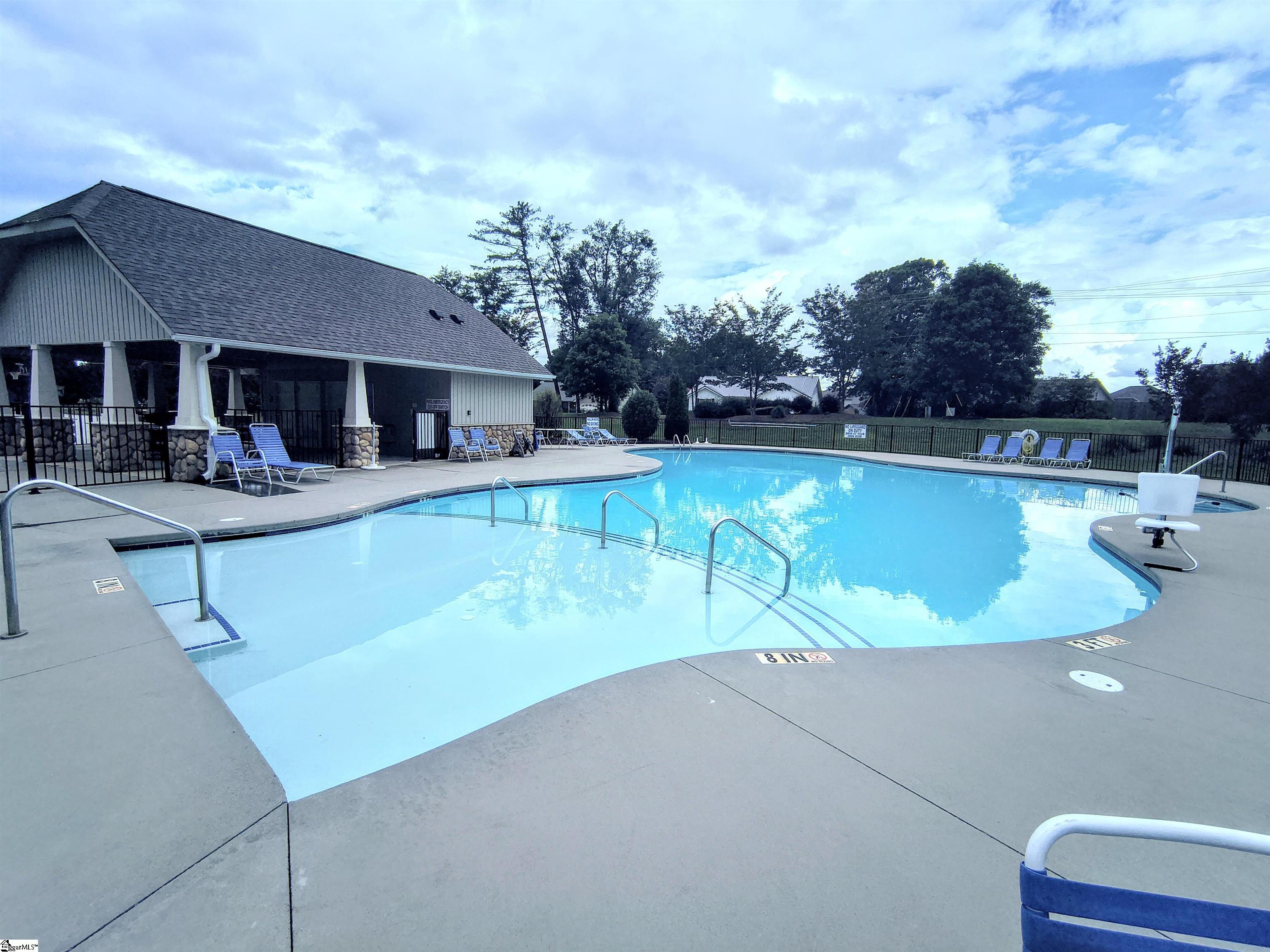 113 Prairie Wolf Run Duncan, SC 29334