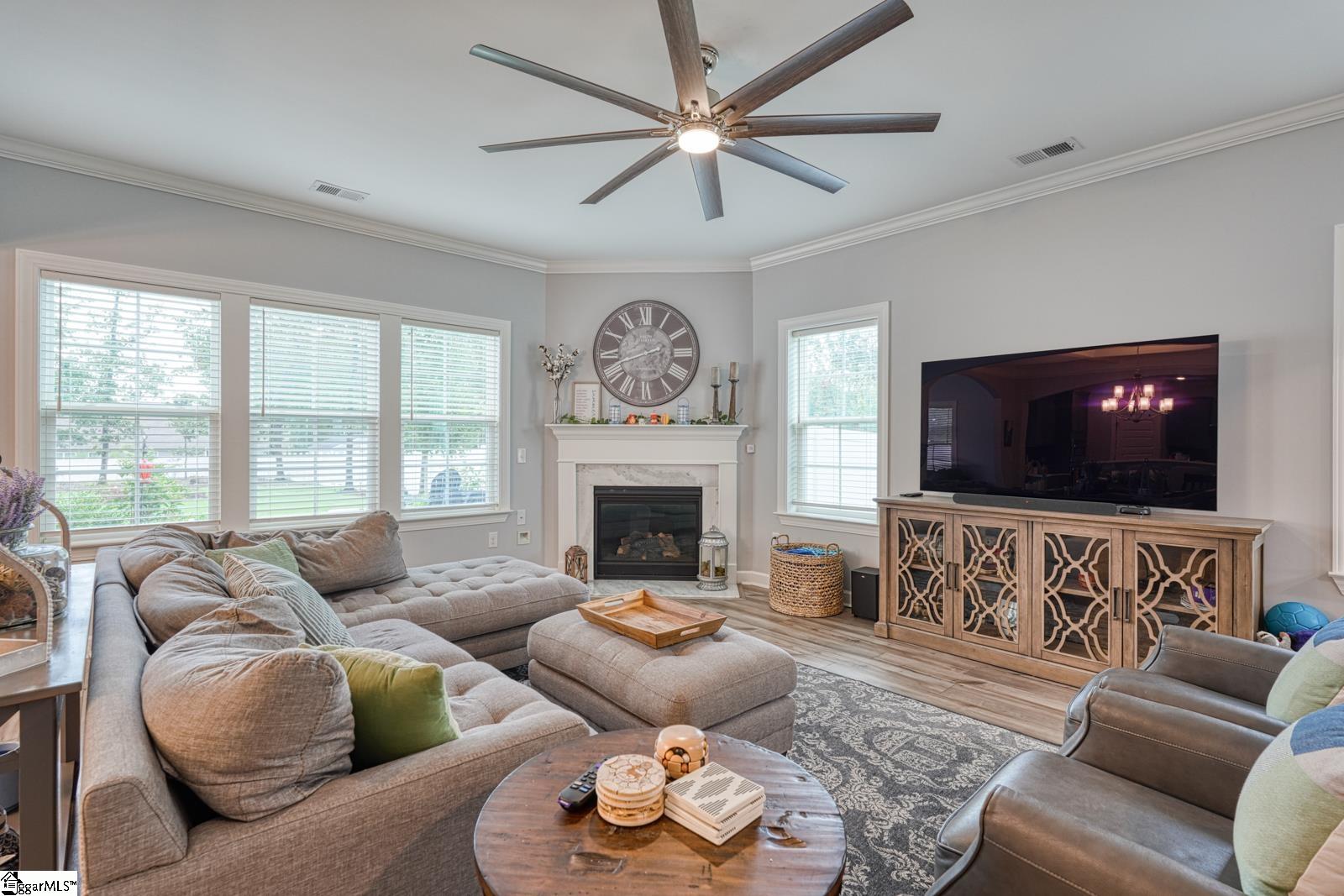 4126 Crest Ridge Lane Boiling Springs, SC 29316