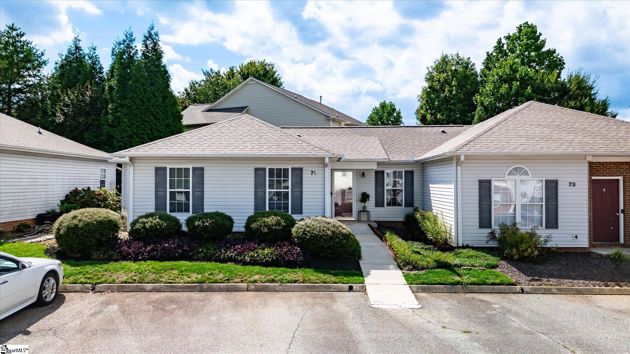 71 Huntress Drive Greer, SC 29651