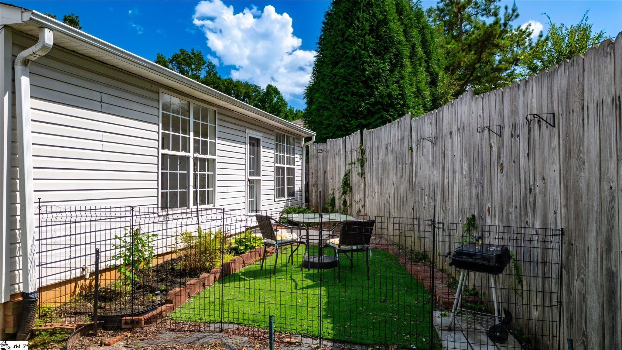 71 Huntress Drive Greer, SC 29651