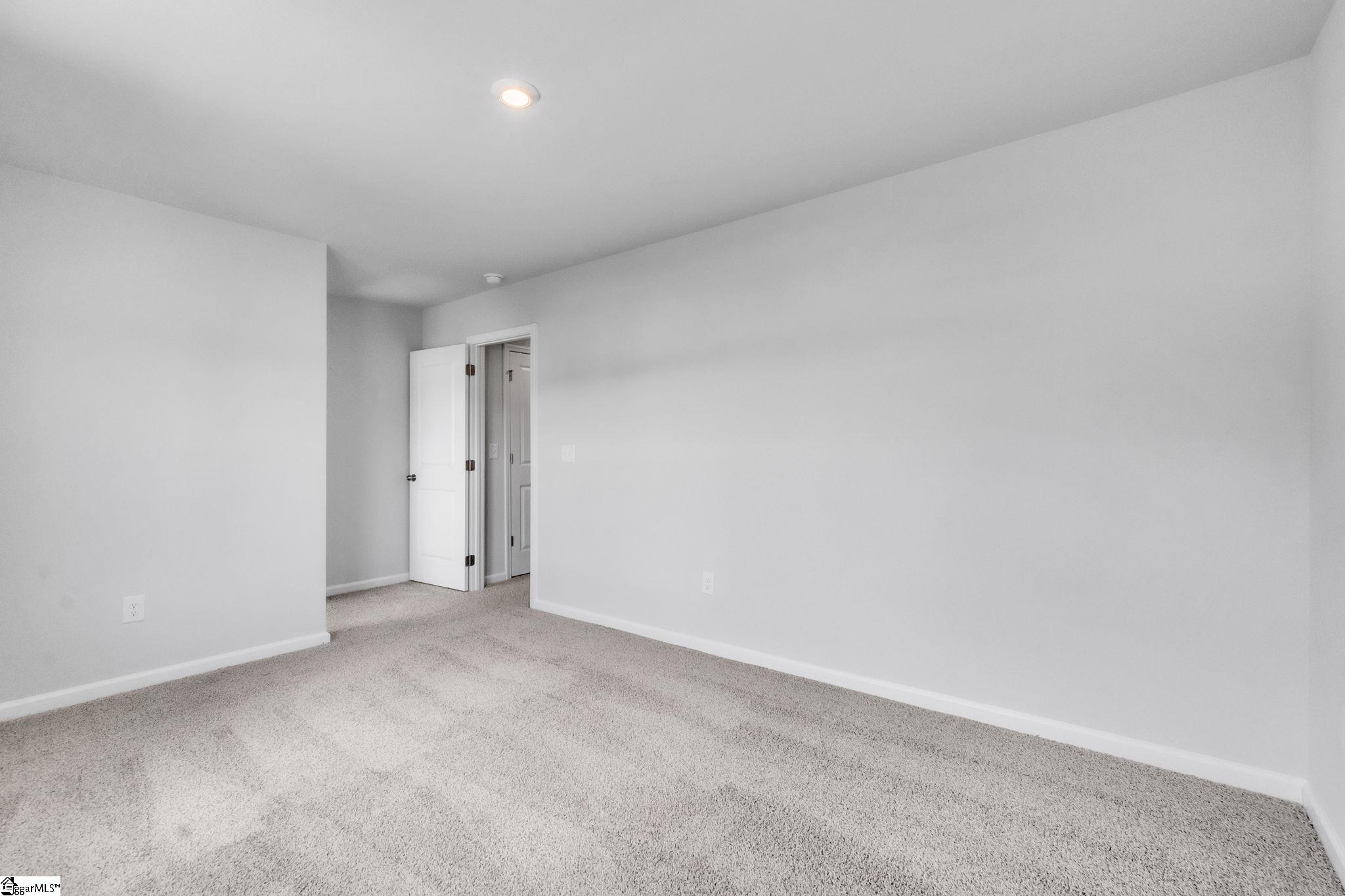 2028 Greenwich Court Spartanburg, SC 29303
