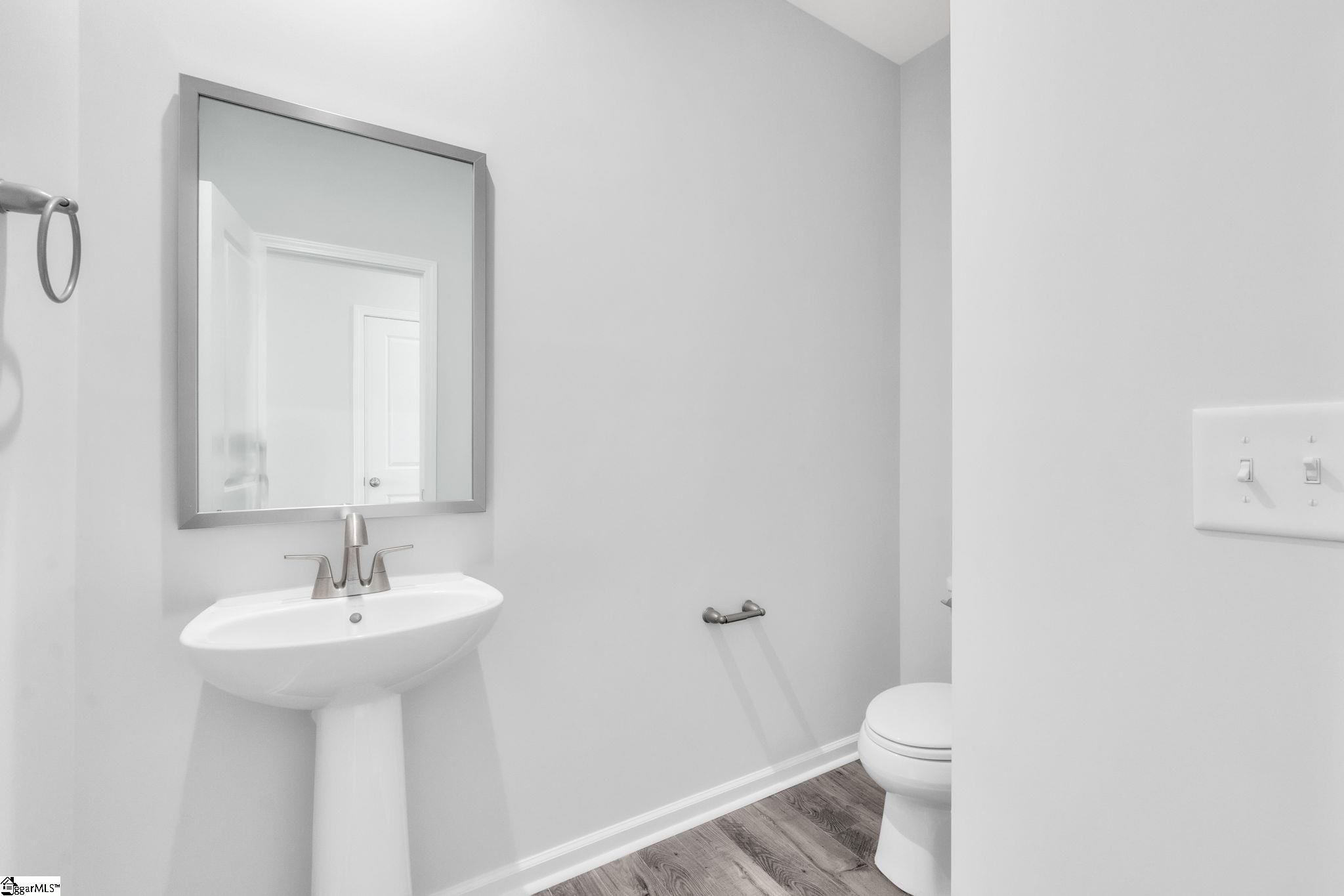 2028 Greenwich Court Spartanburg, SC 29303
