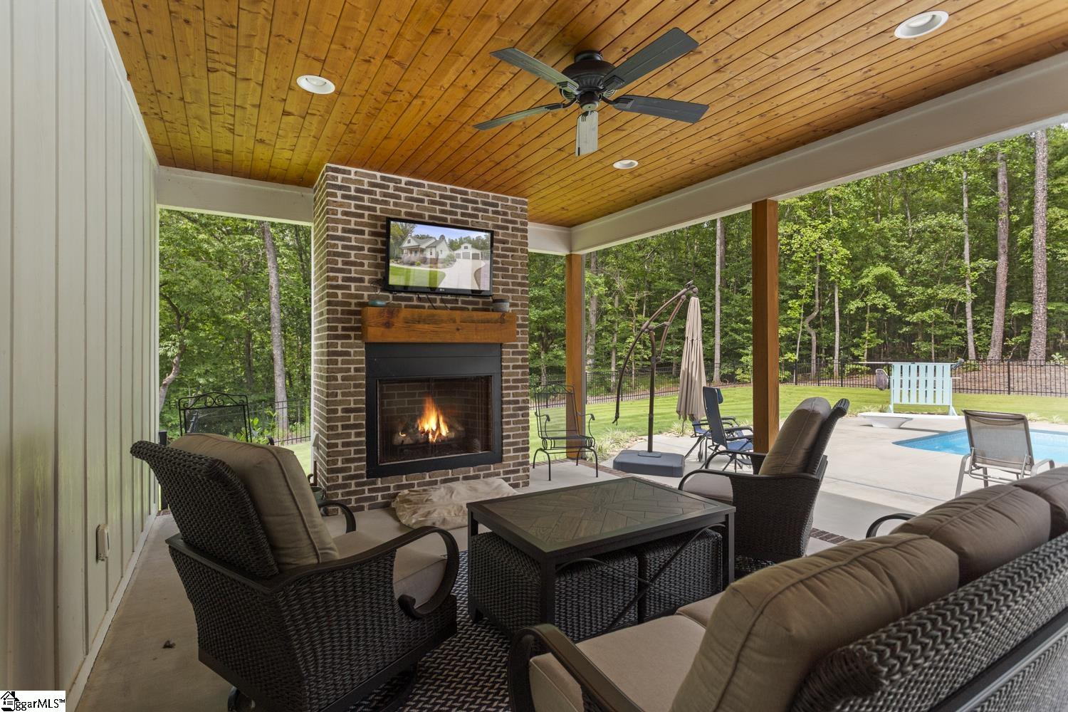 105 Edens Shoals Court UNIT Lot 61 & 62 Edens Ridge Six Mile, SC 29682