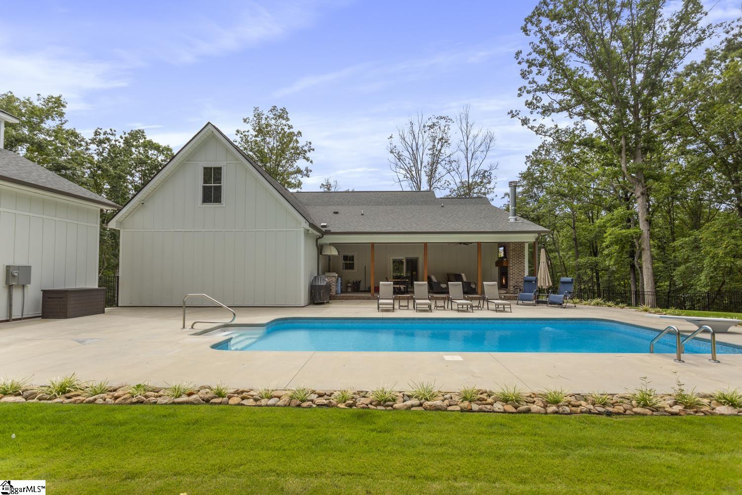 105 Edens Shoals Court UNIT Lot 61 & 62 Edens Ridge Six Mile, SC 29682
