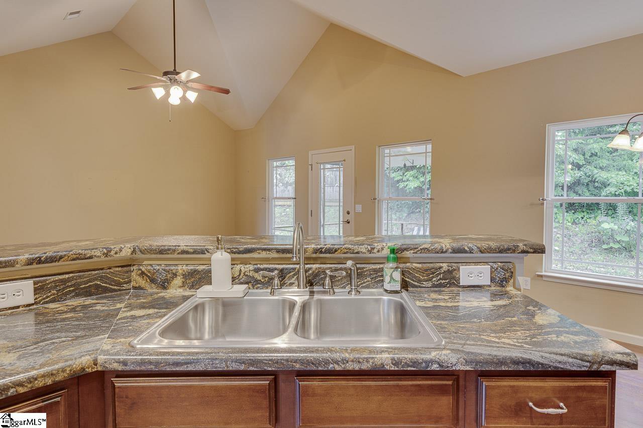 7 Cabrini Court Simpsonville, SC 29680