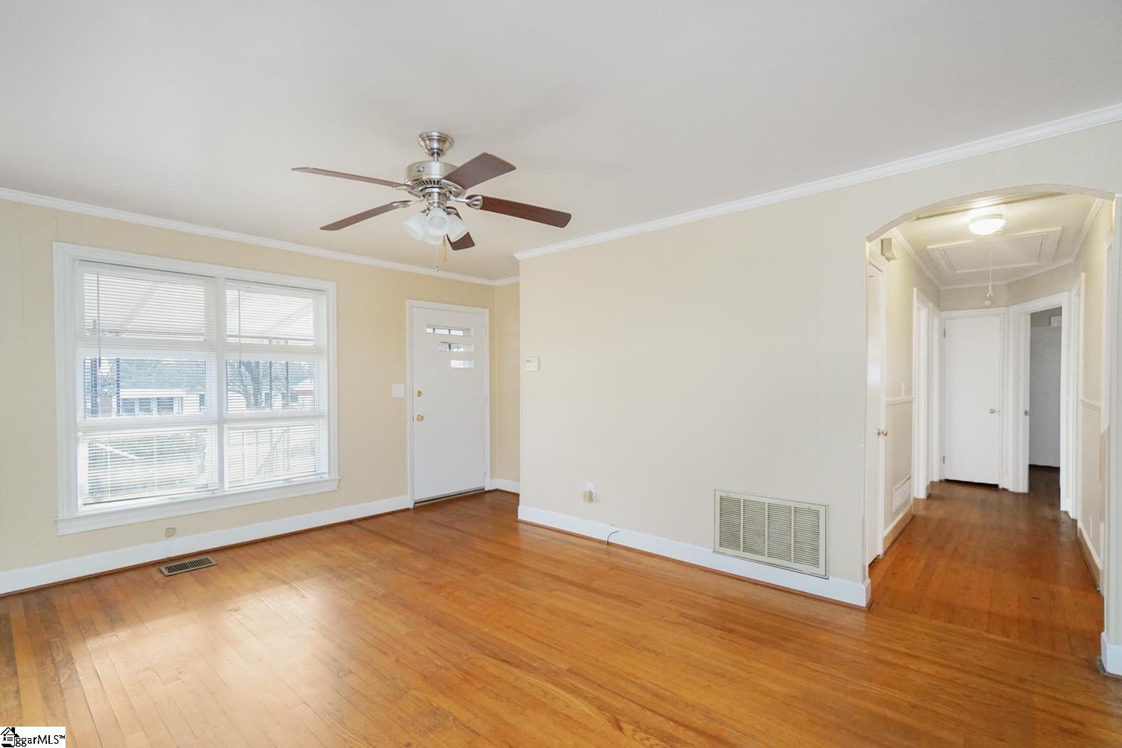 23 Brownwood Street Greenville, SC 29611