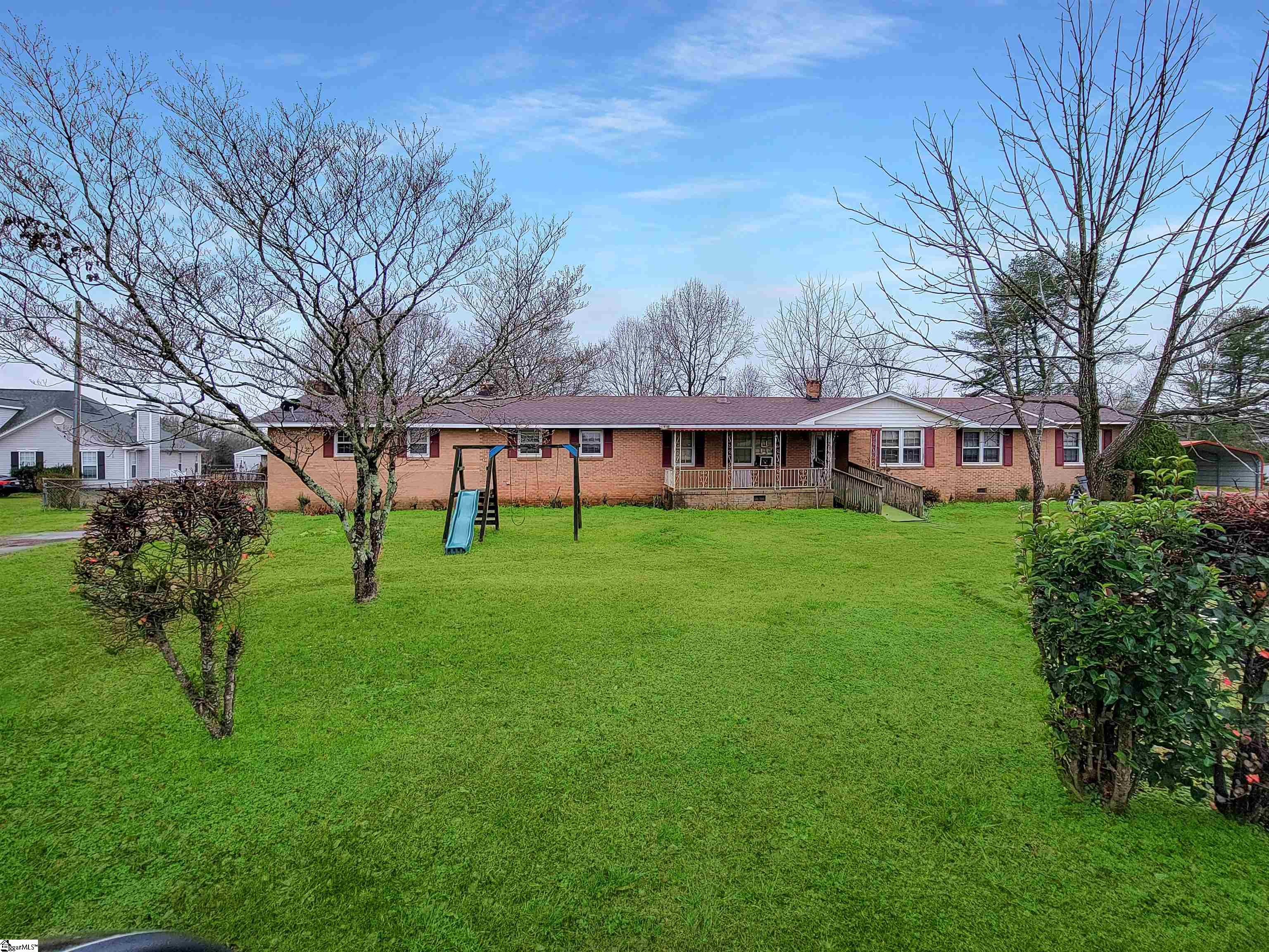 166 Mamie Black Road Pelzer, SC 29669