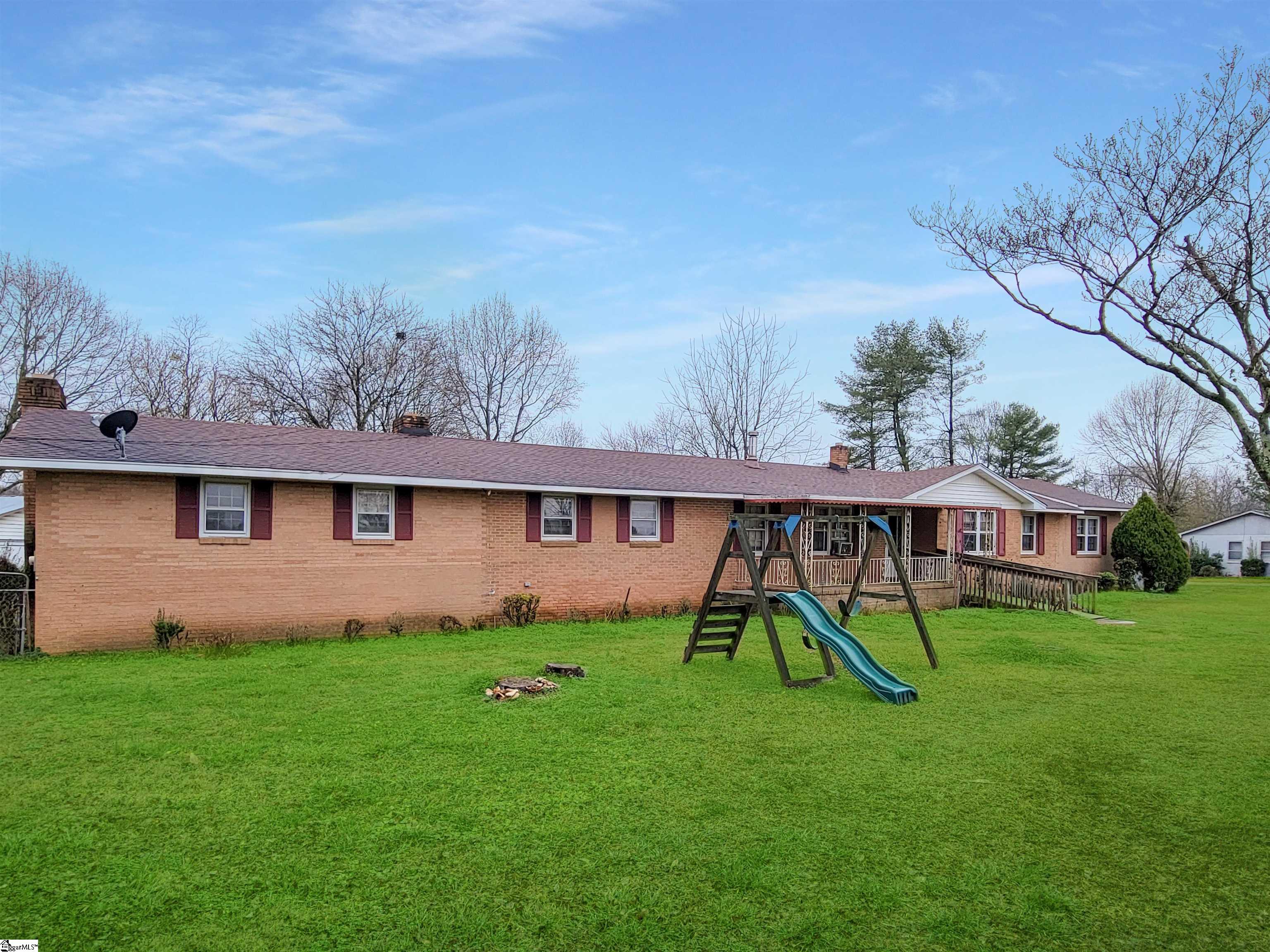 166 Mamie Black Road Pelzer, SC 29669