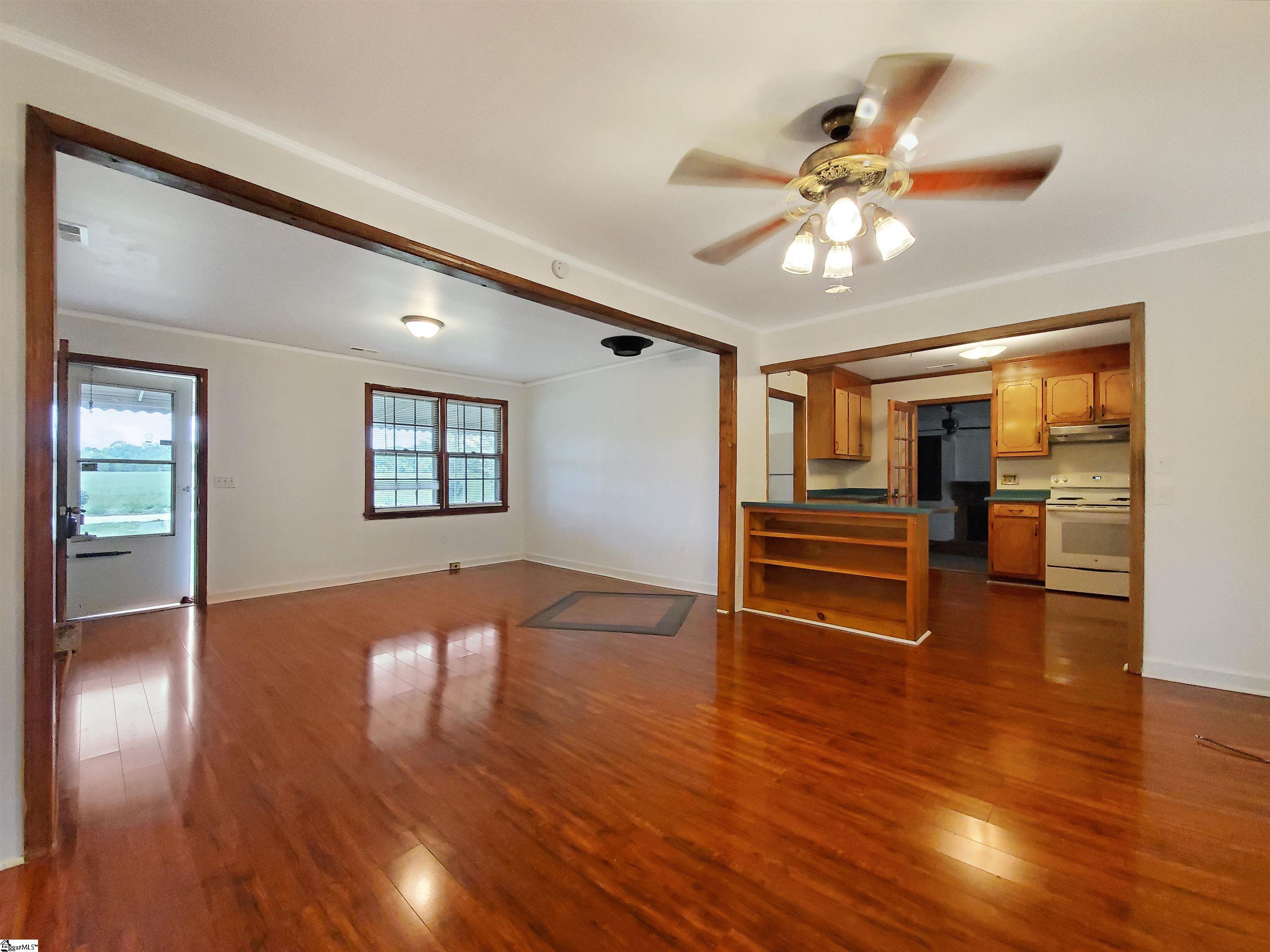 166 Mamie Black Road Pelzer, SC 29669