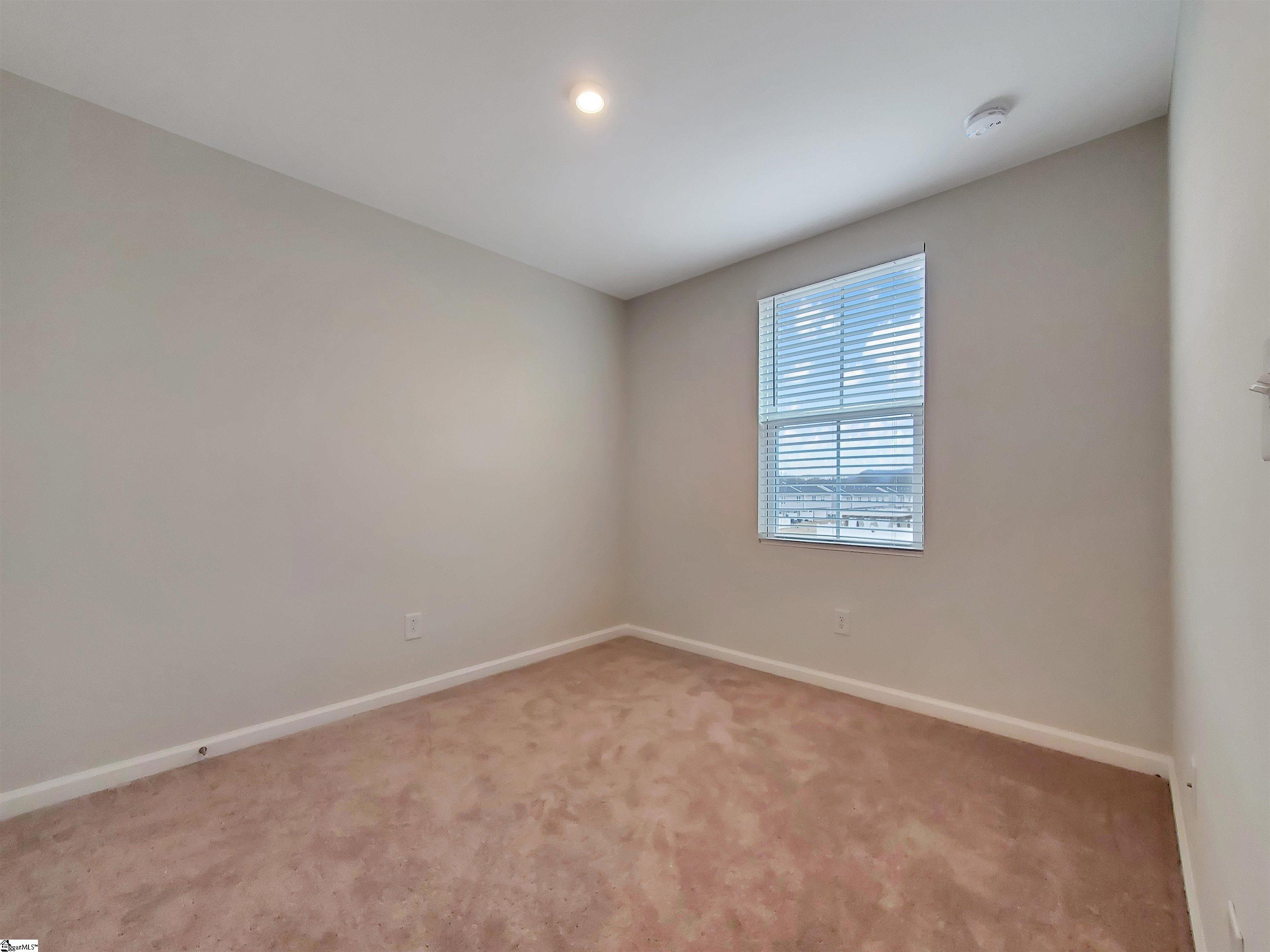 18 Pine Thicket Drive Greenville, SC 29617
