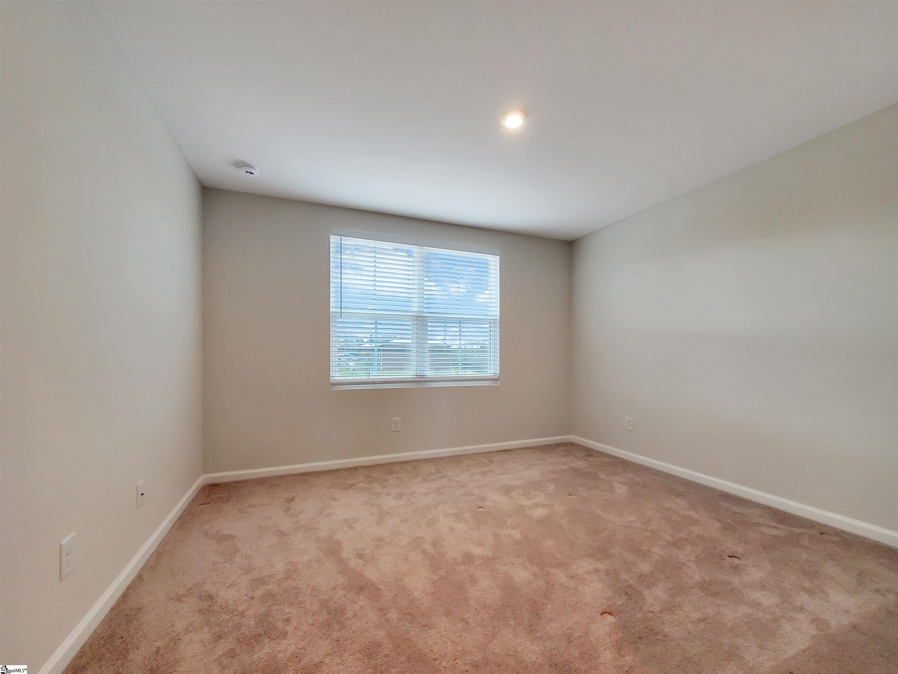 18 Pine Thicket Drive Greenville, SC 29617