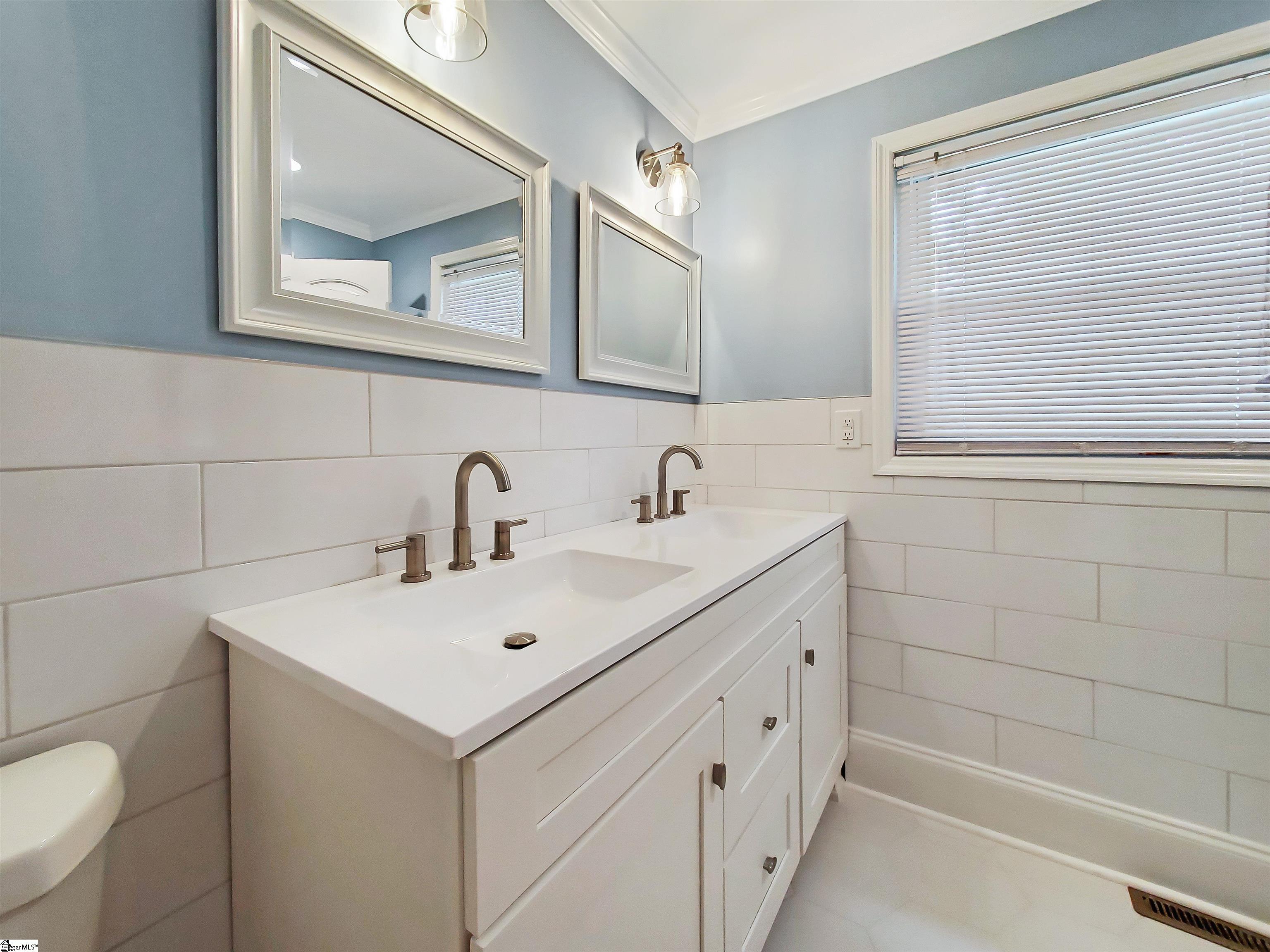 5 Welch Street Greenville, SC 29605