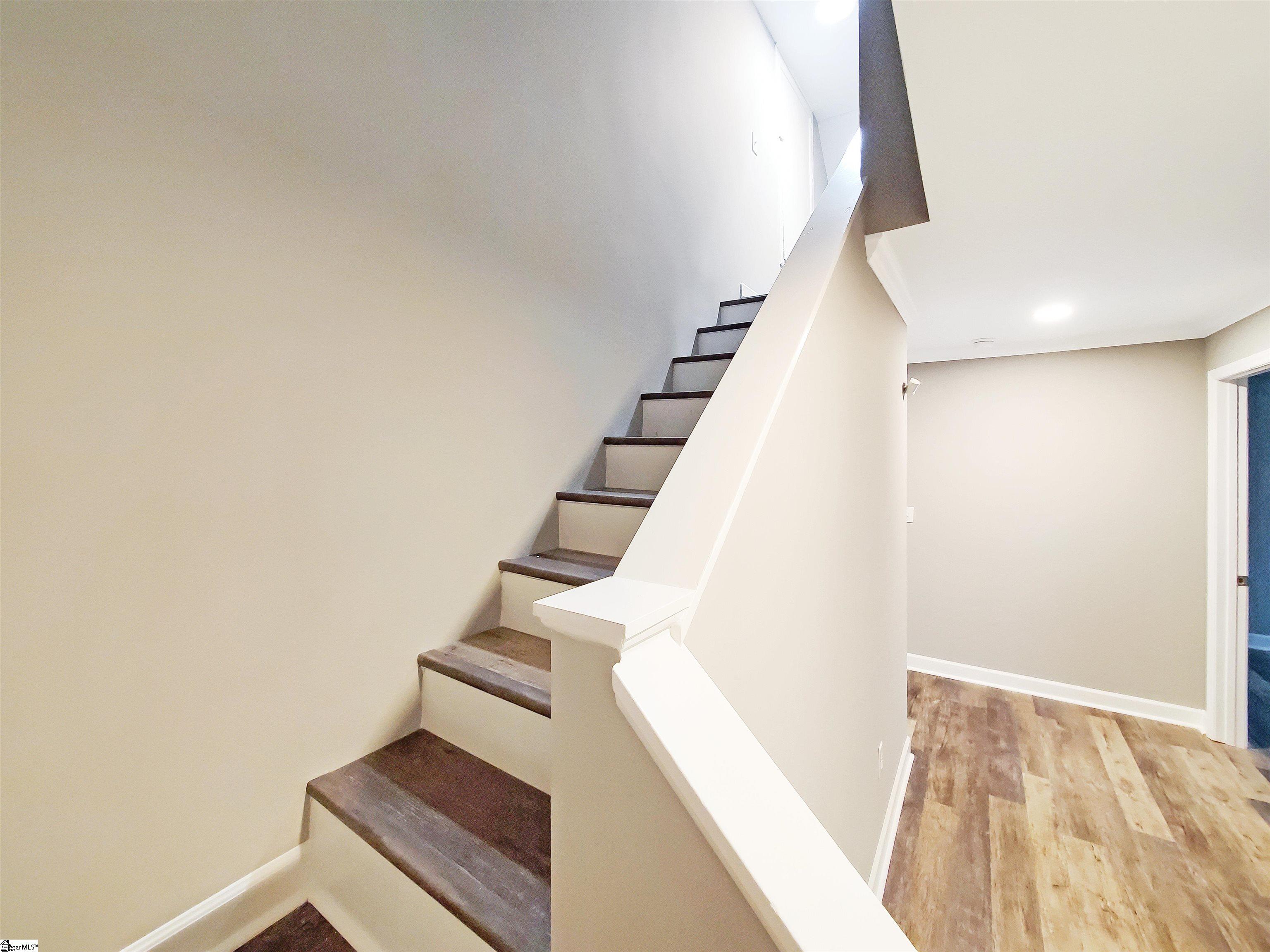 5 Welch Street Greenville, SC 29605
