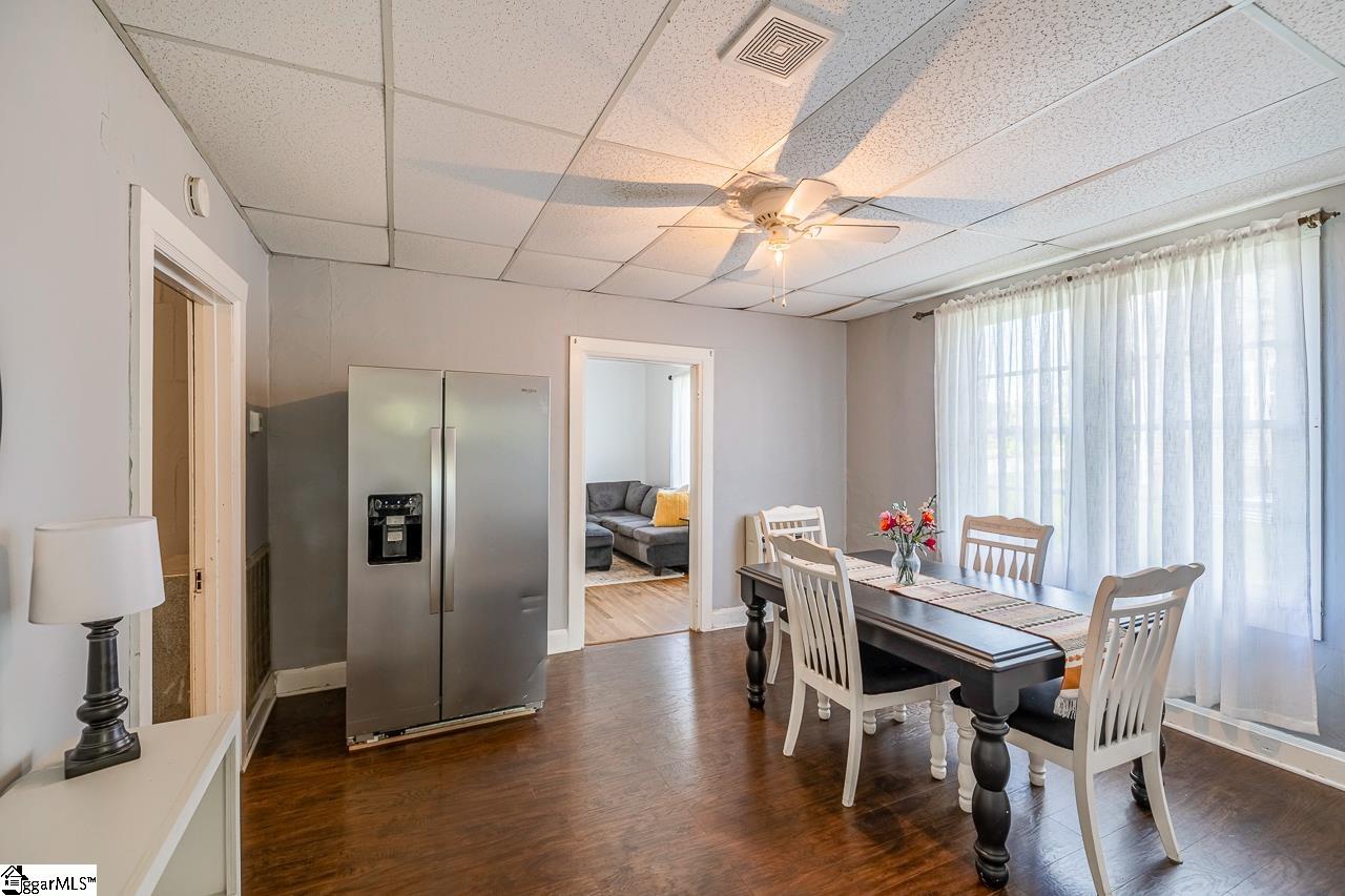 611 Round Street Woodruff, SC 29388