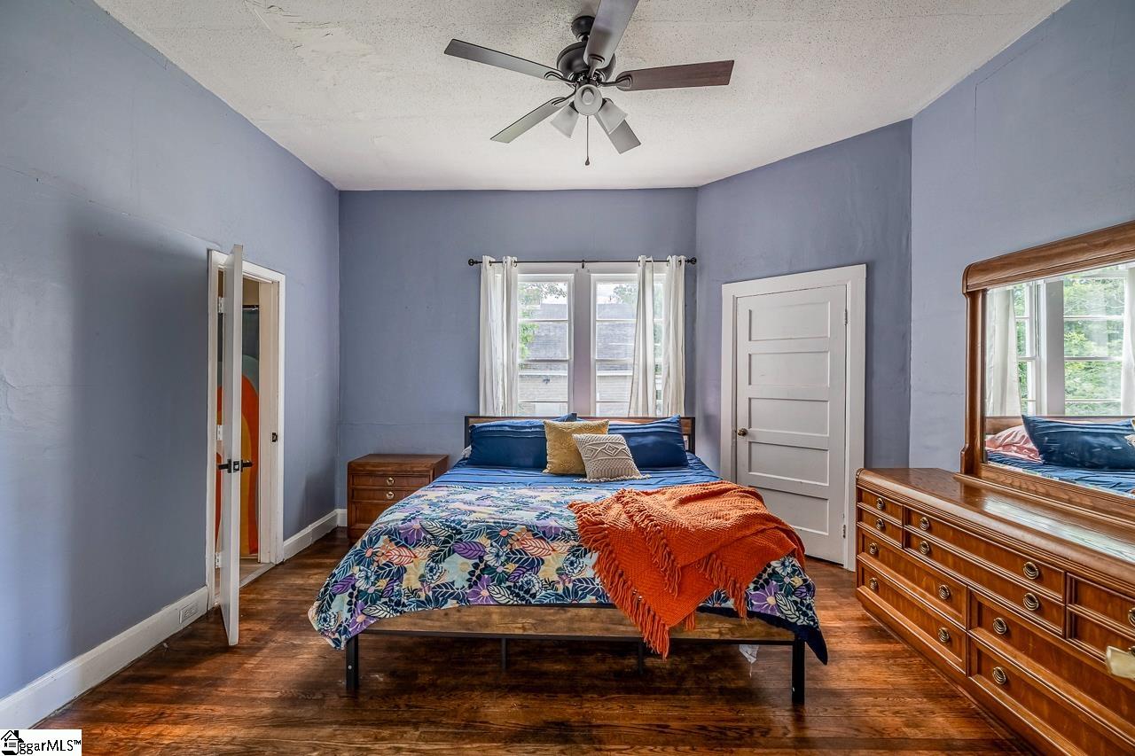 611 Round Street Woodruff, SC 29388