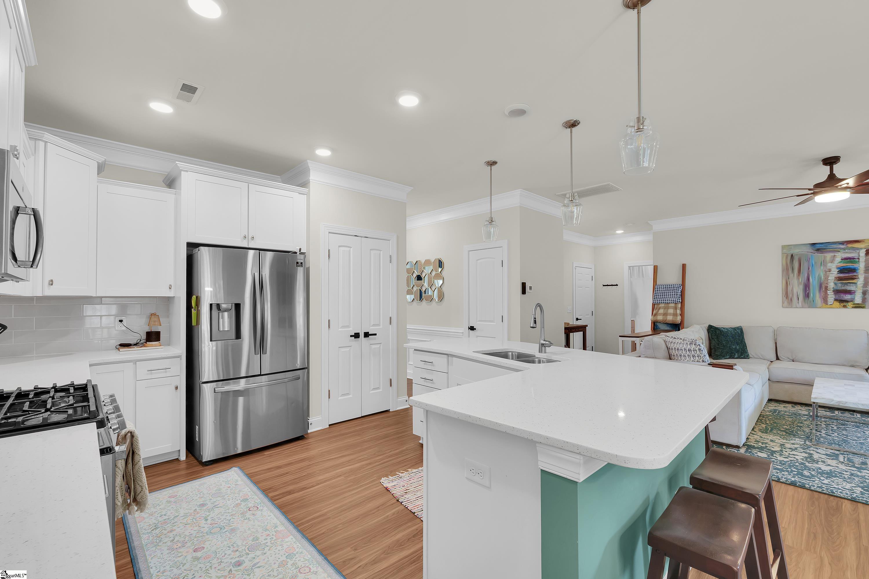 5 Foxbourne Way Simpsonville, SC 29681