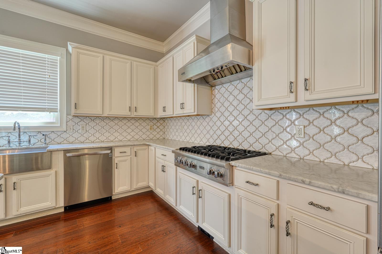 18 Abington Hall Court Greer, SC 29650