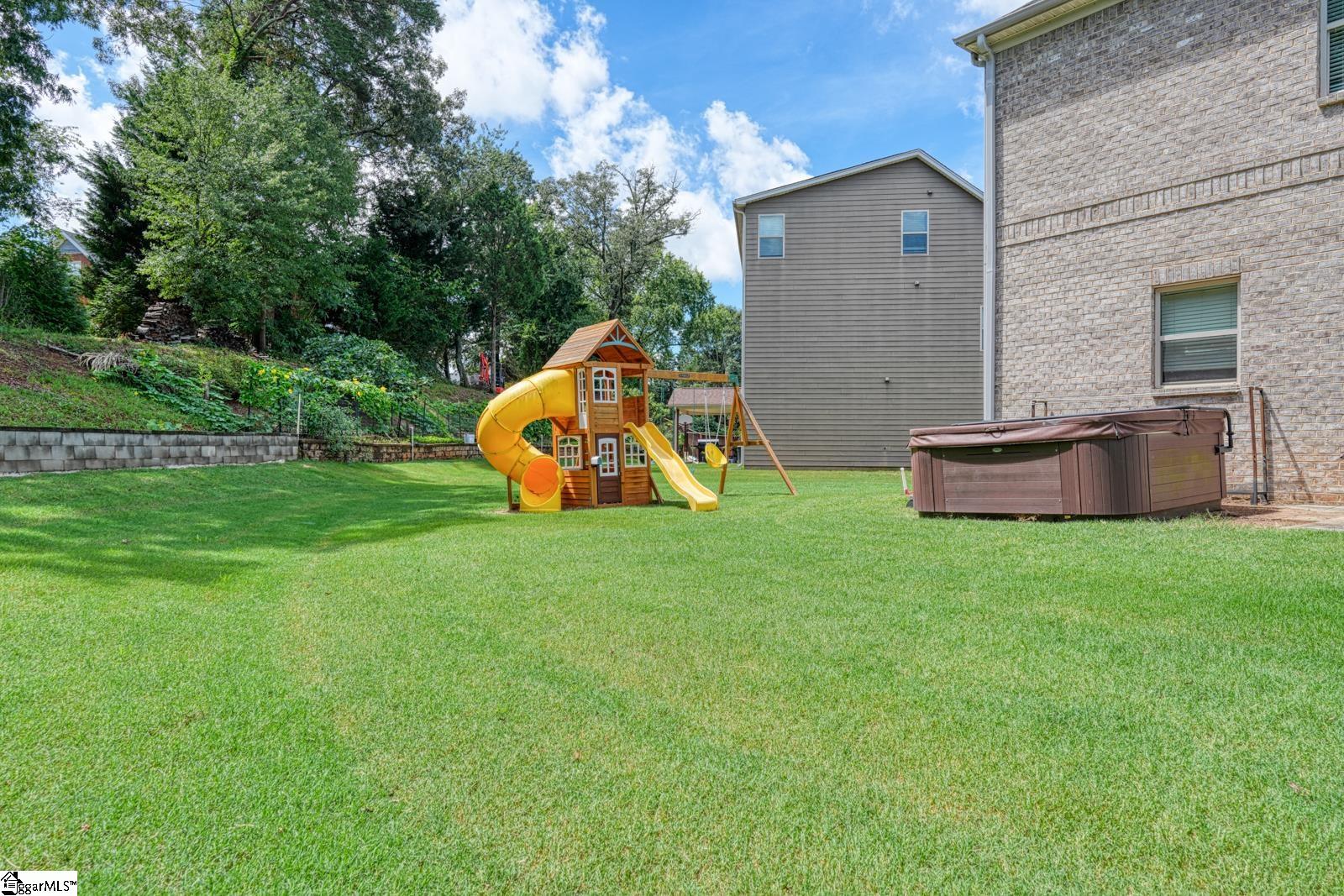 18 Abington Hall Court Greer, SC 29650