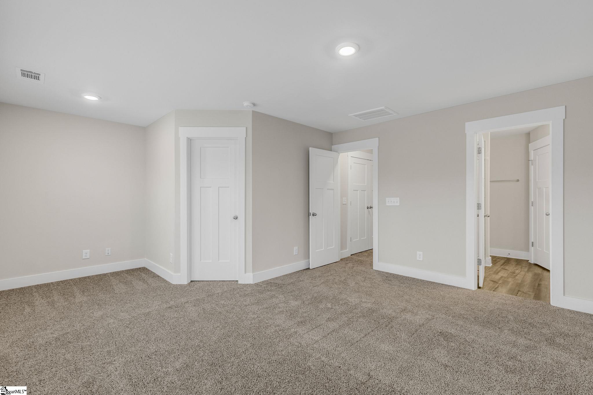 275 Dalmatian Drive Spartanburg, SC 29307