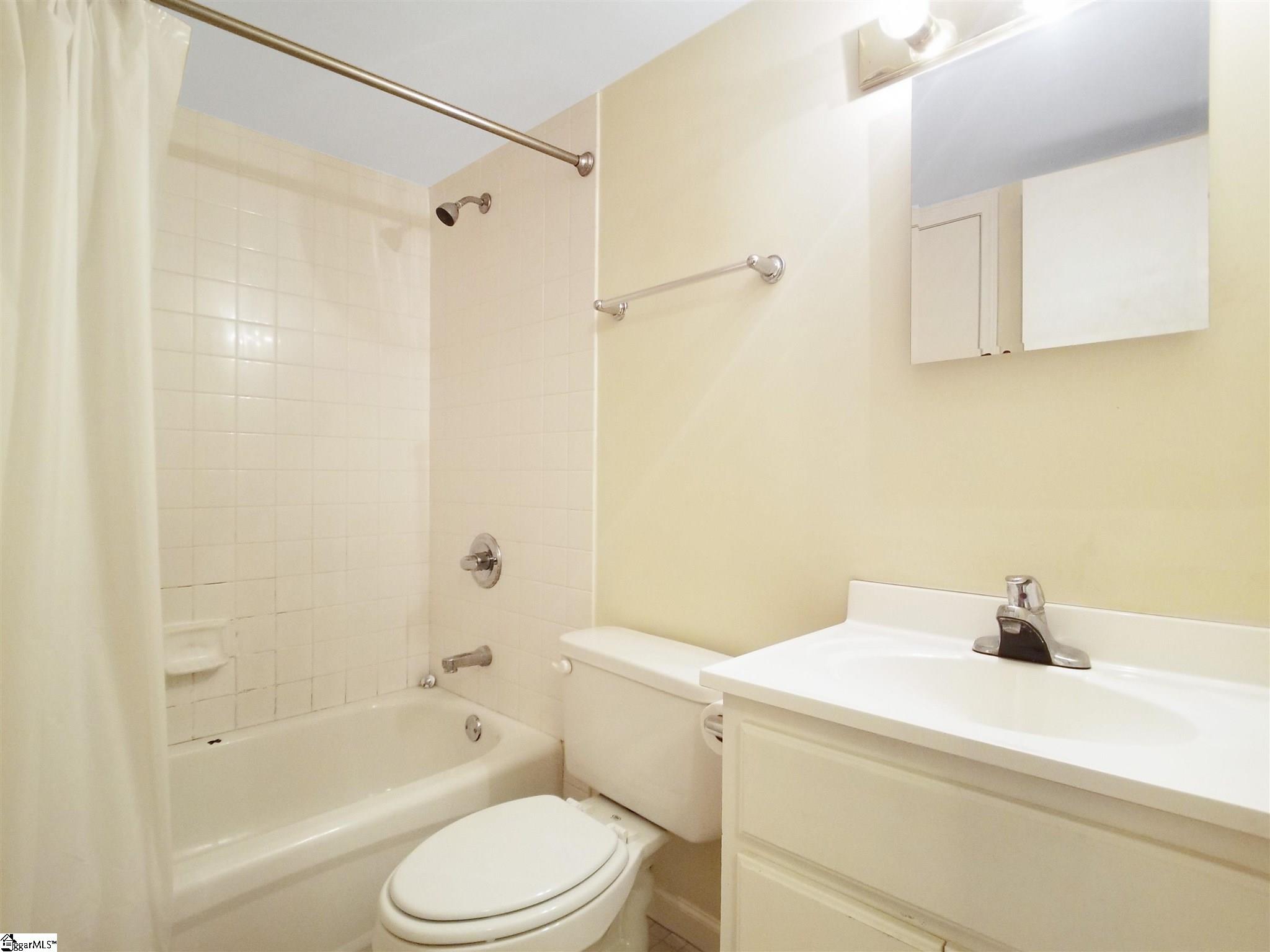925 Cleveland Street UNIT Unit 30 Greenville, SC 29601