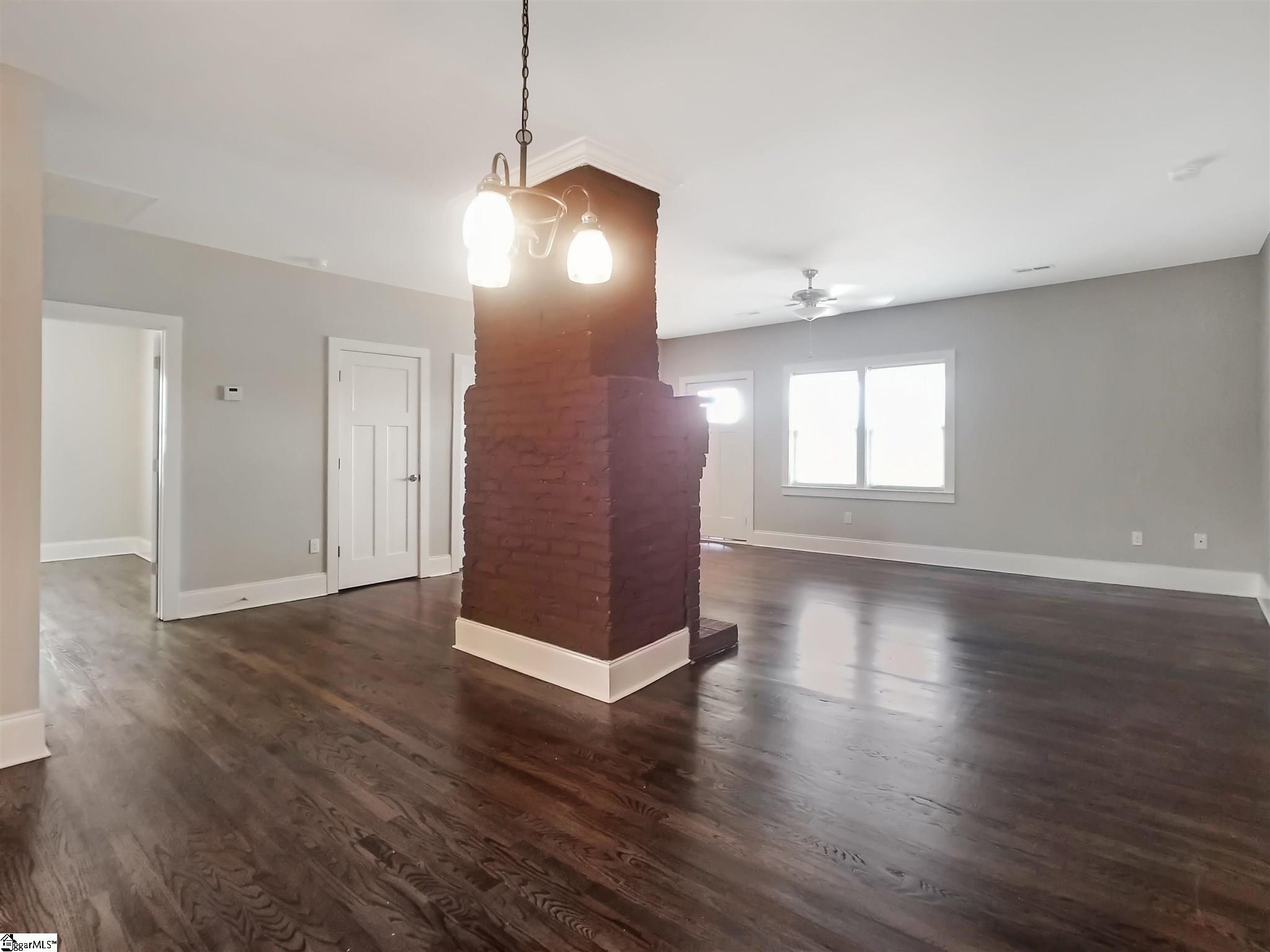 8 Chaney Street Greenville, SC 29607