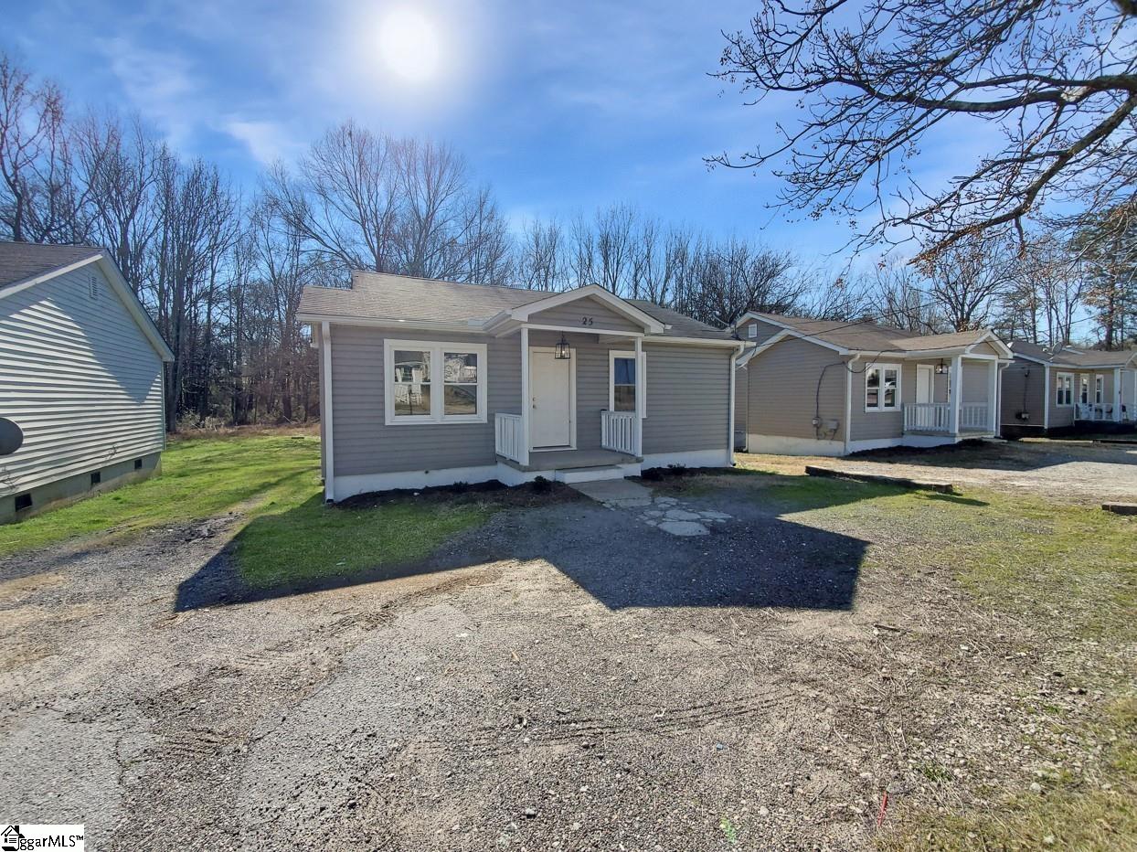 25 Agnew Road Greenville, SC 29611
