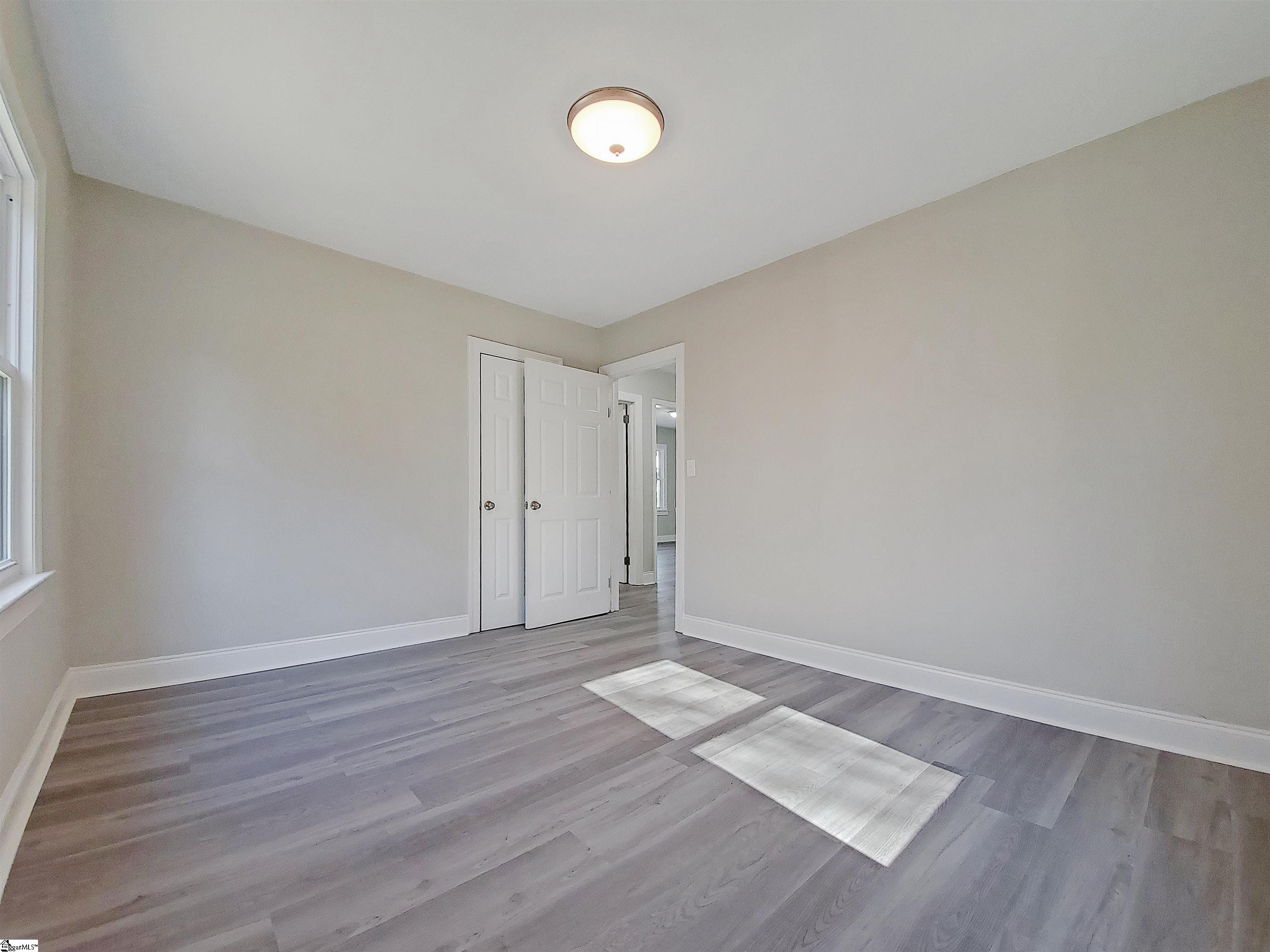 25 Agnew Road Greenville, SC 29611
