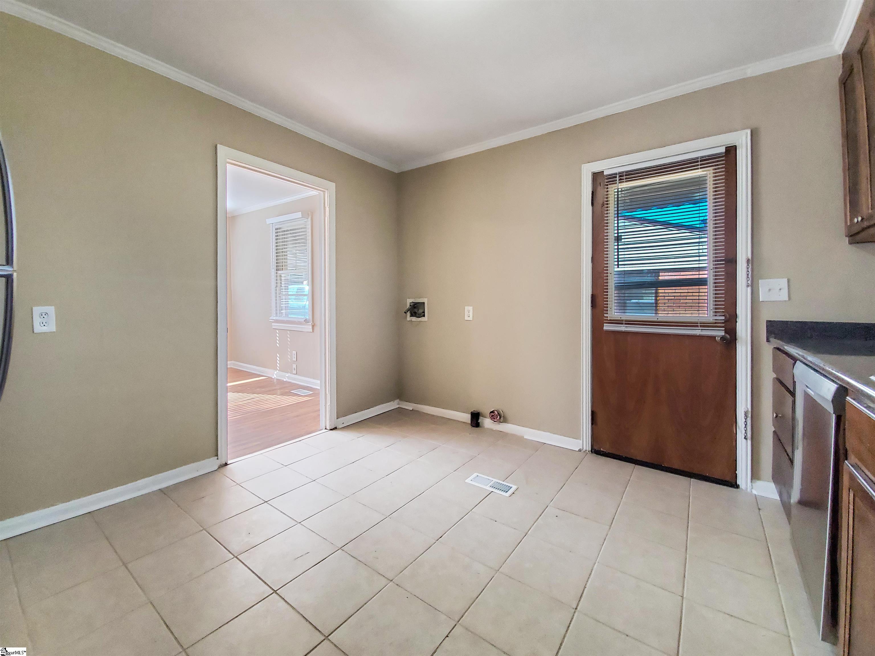 623 Old Augusta Road Greenville, SC 29605