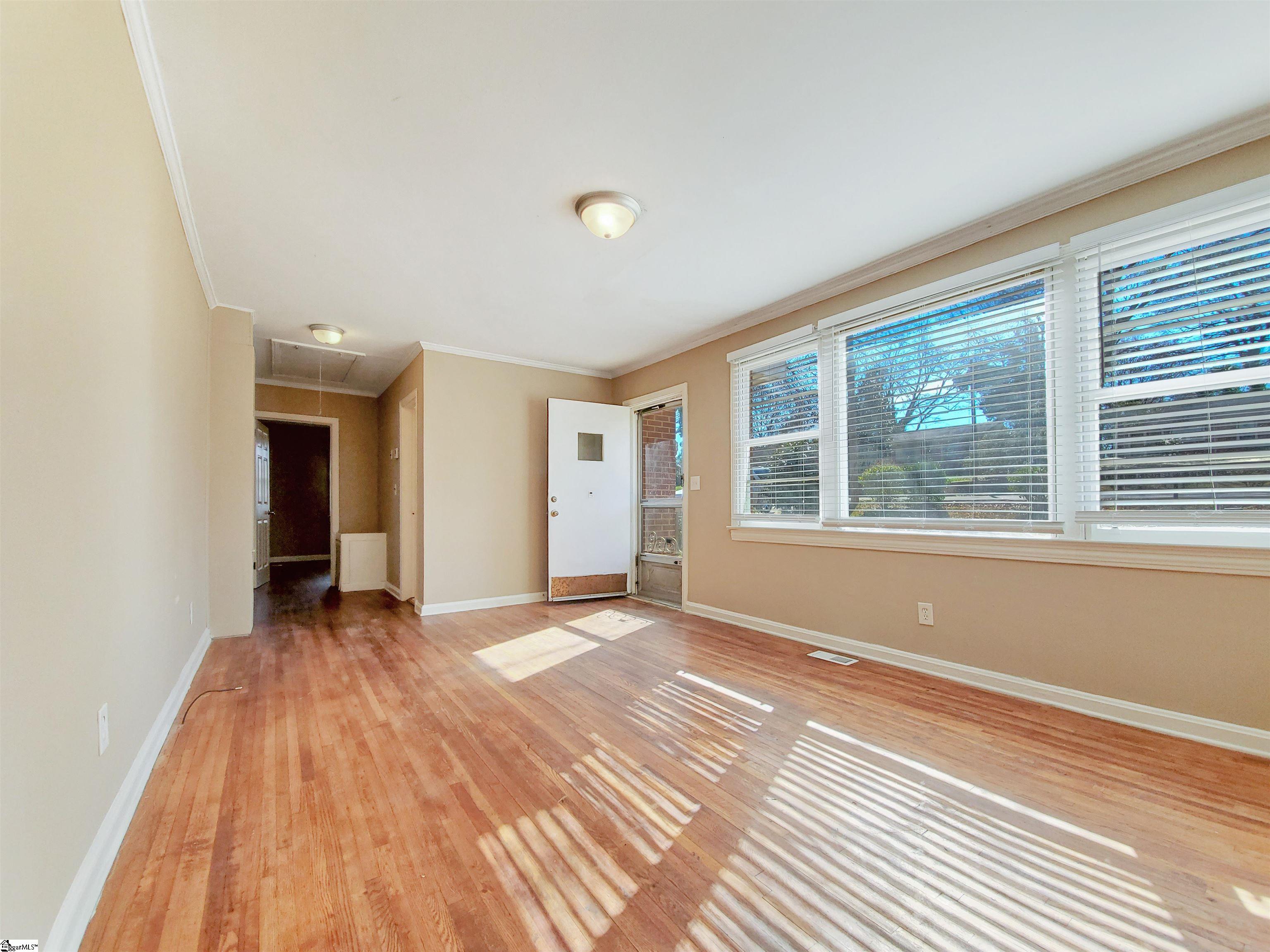 623 Old Augusta Road Greenville, SC 29605