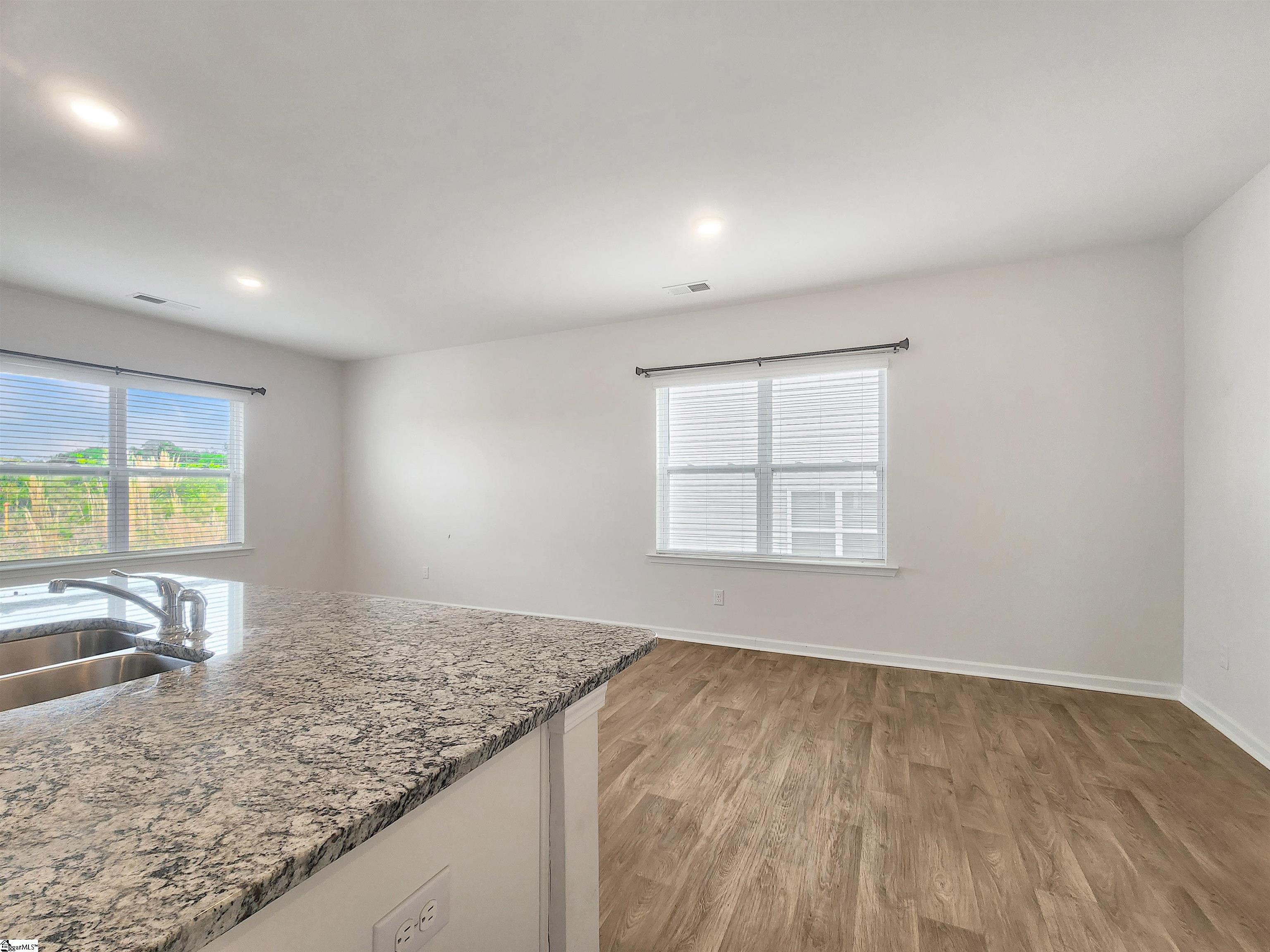 1322 Wunder Way Boiling Springs, SC 29316