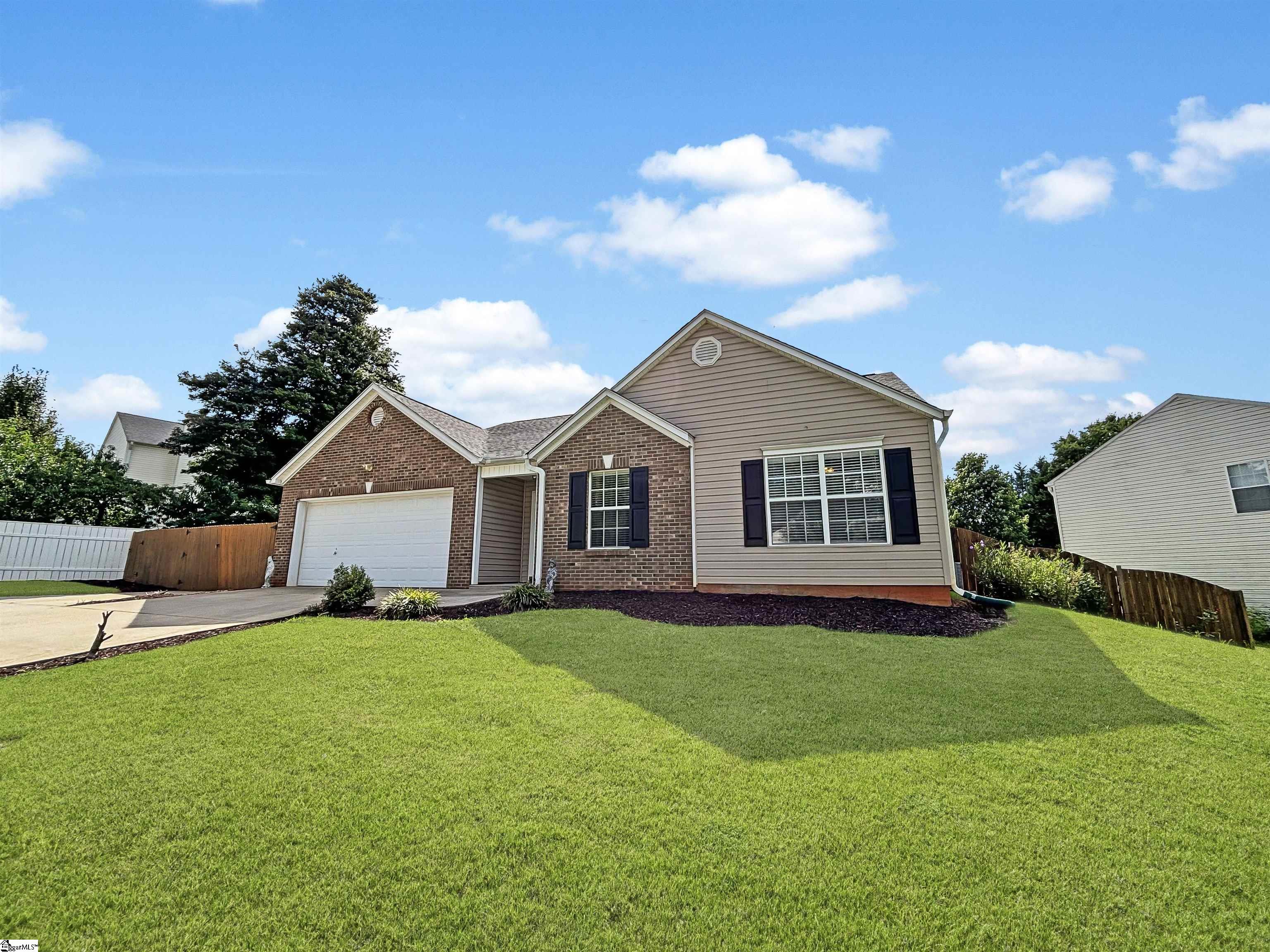503 Peach Grove Place Mauldin, SC 29662