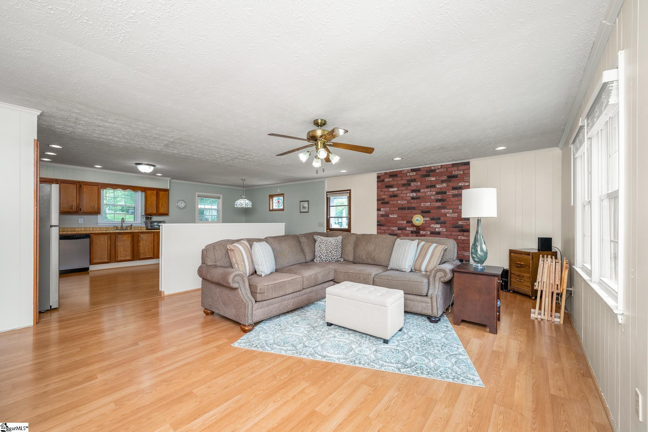 104 Seventeenth Lane Piedmont, SC 29673