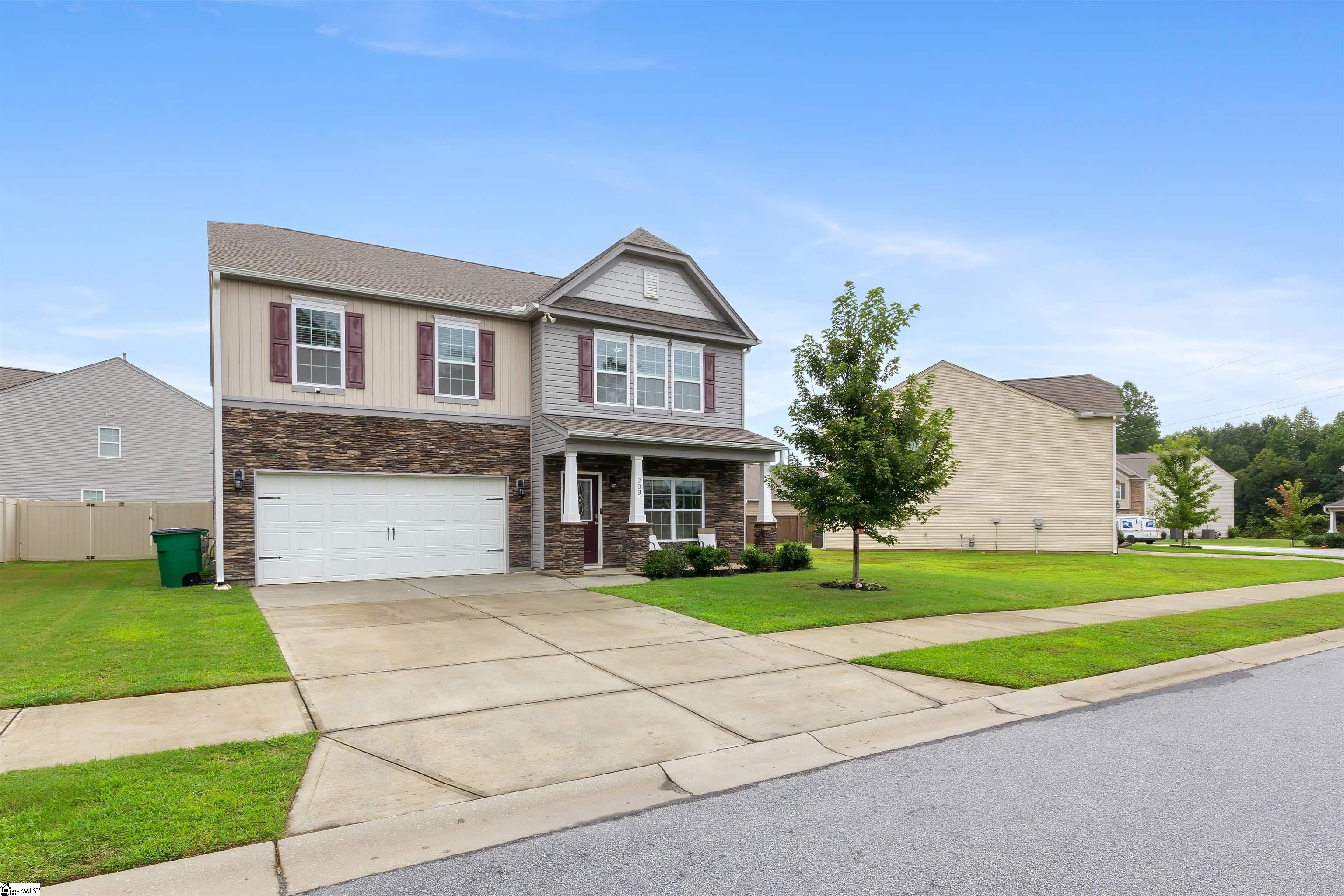 203 Addlestone Circle Fountain Inn, SC 29644