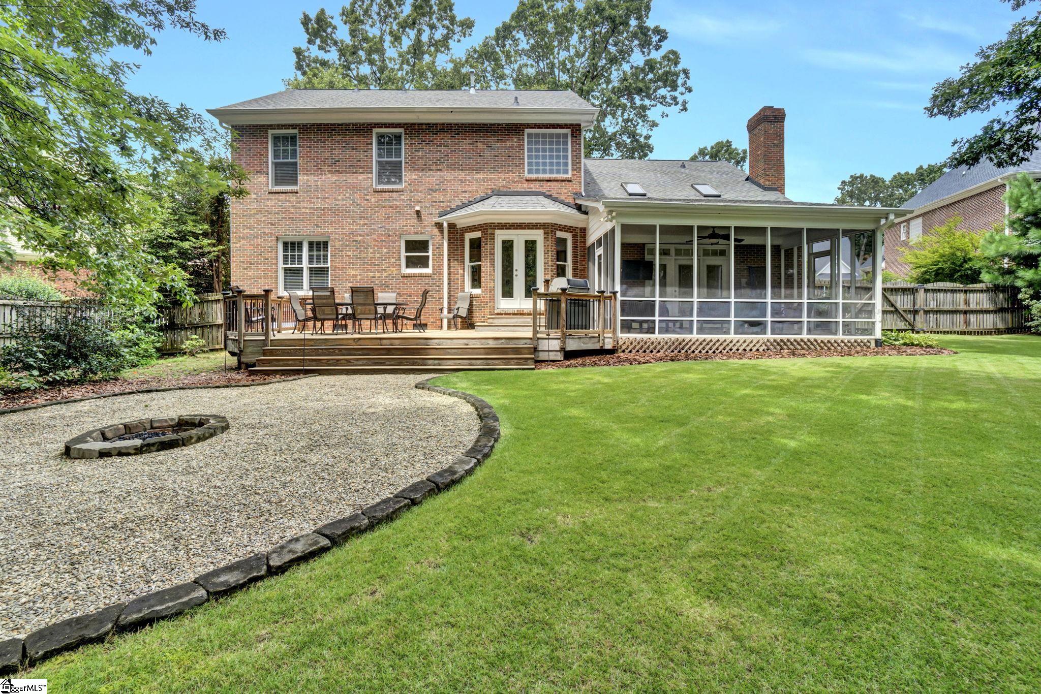 213 Winter Brook Lane Simpsonville, SC 29681