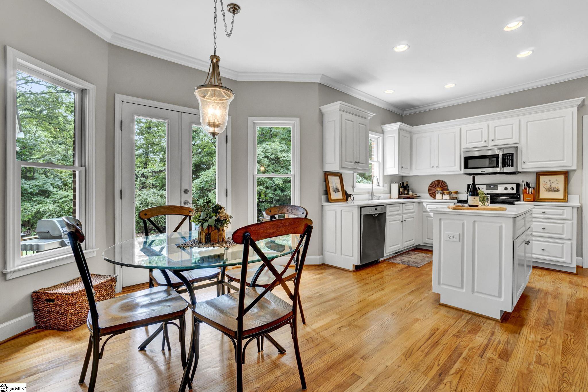 213 Winter Brook Lane Simpsonville, SC 29681