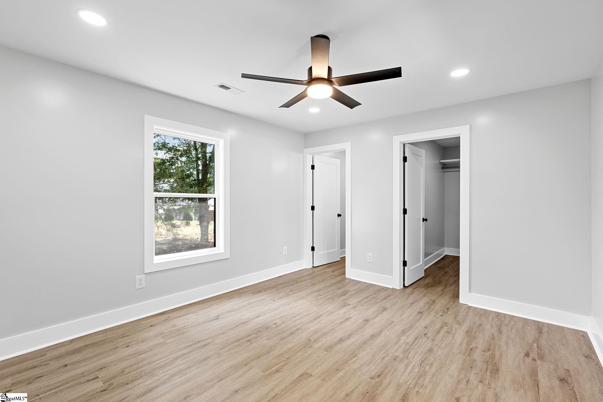 124 Edwards Circle Simpsonville, SC 29681