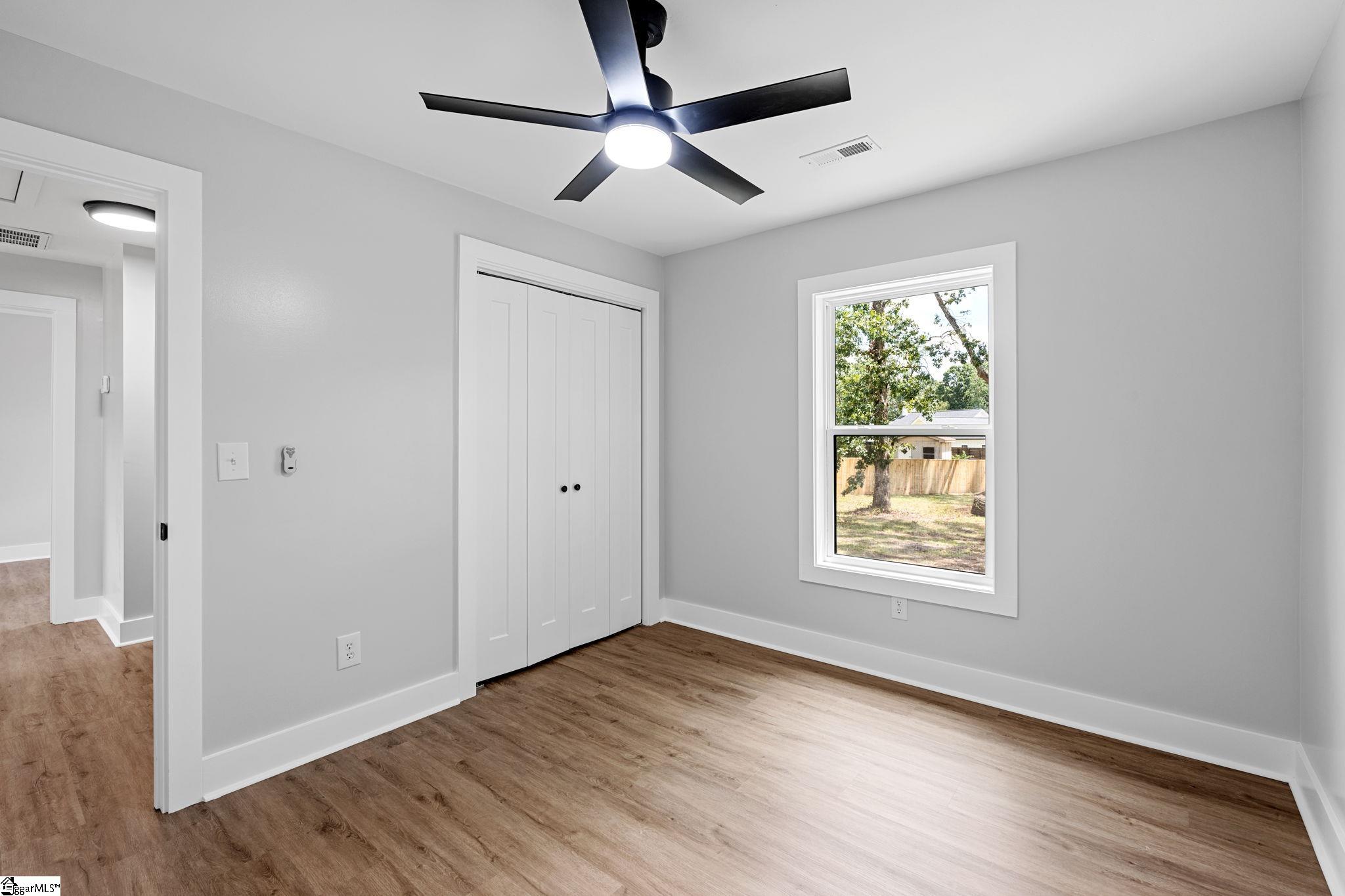 124 Edwards Circle Simpsonville, SC 29681