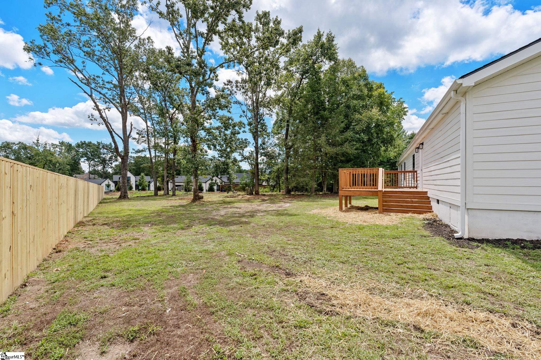 124 Edwards Circle Simpsonville, SC 29681